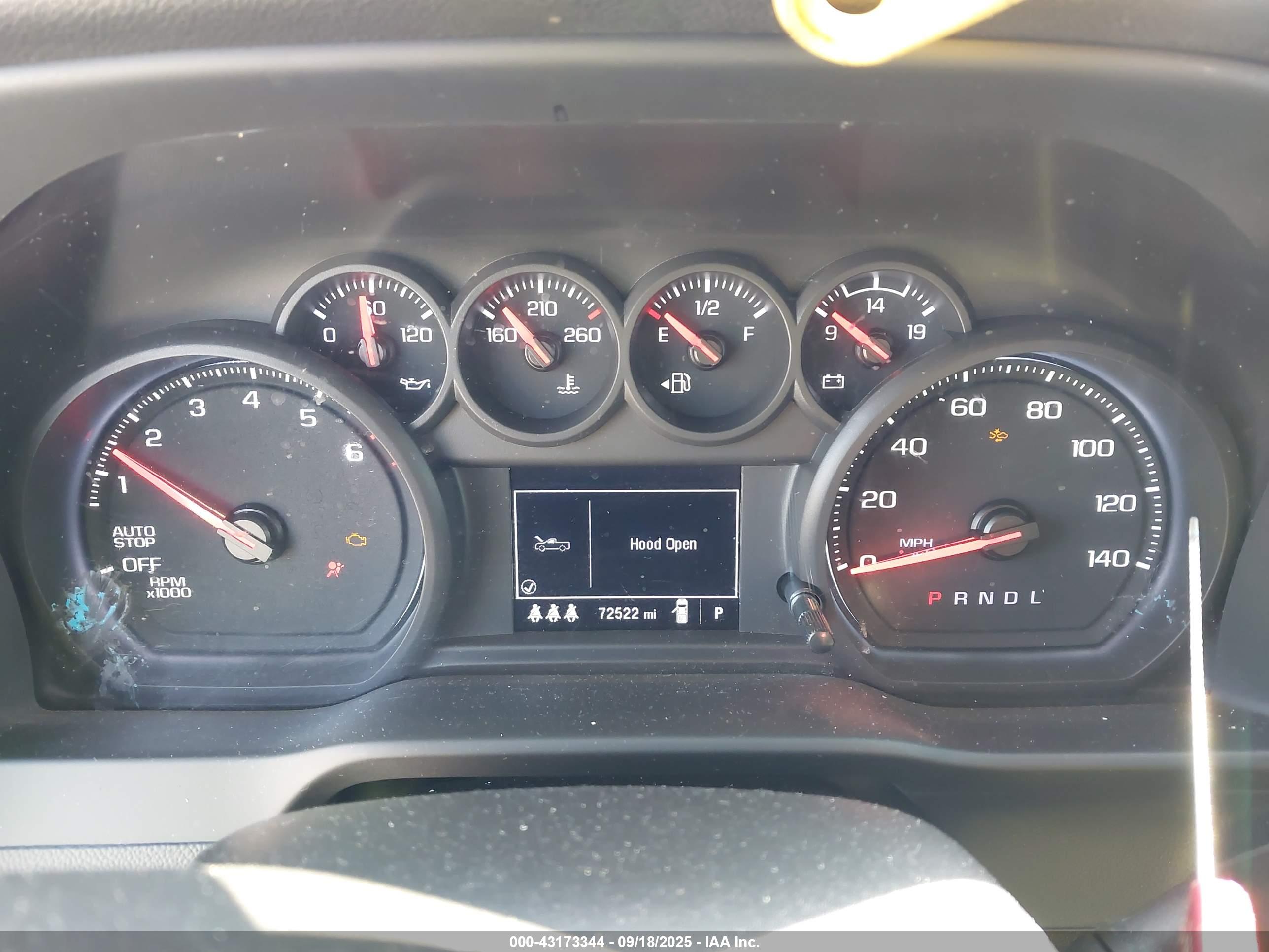 CHEVROLET SILVERADO image 7