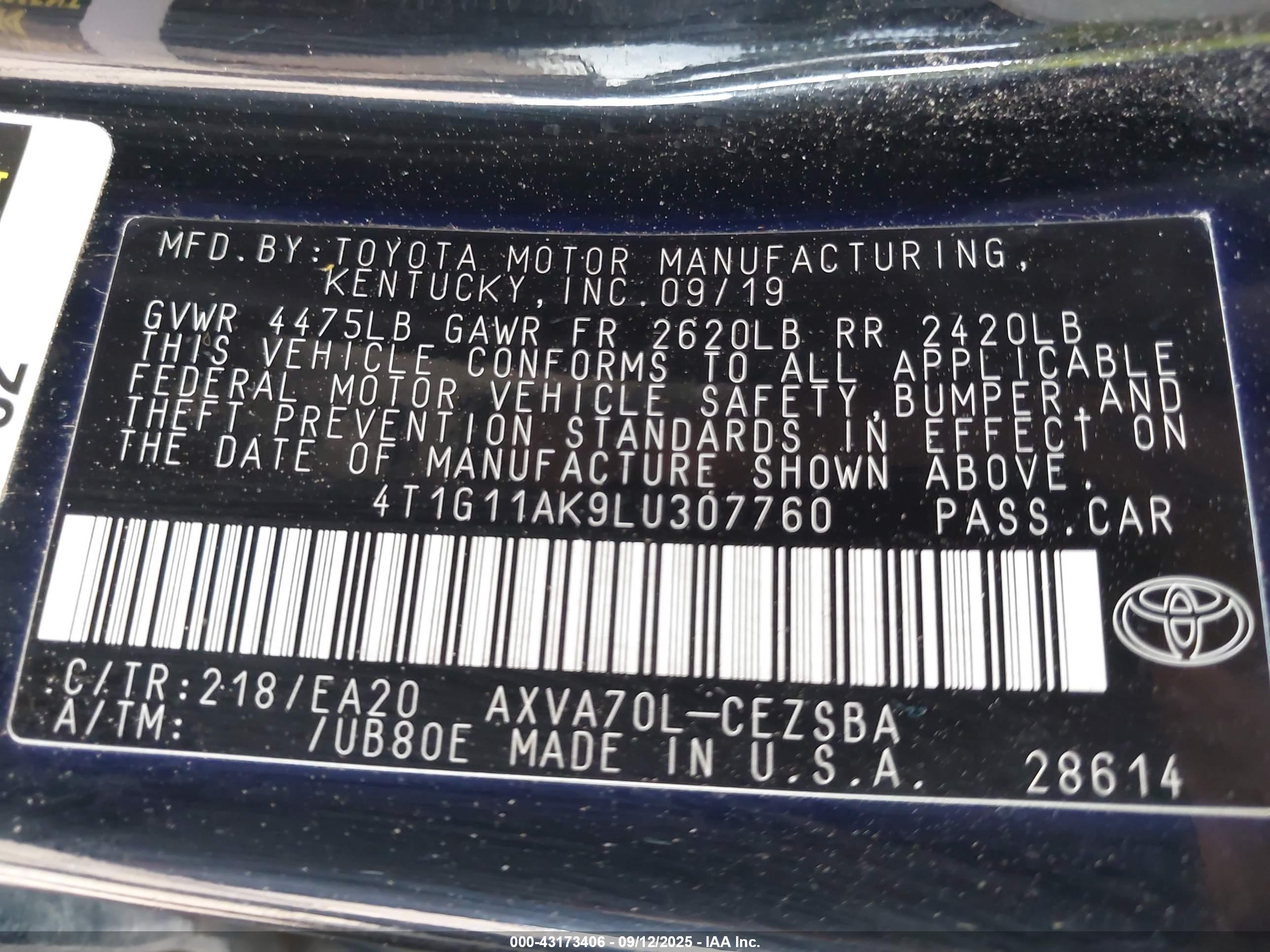 TOYOTA CAMRY image 9