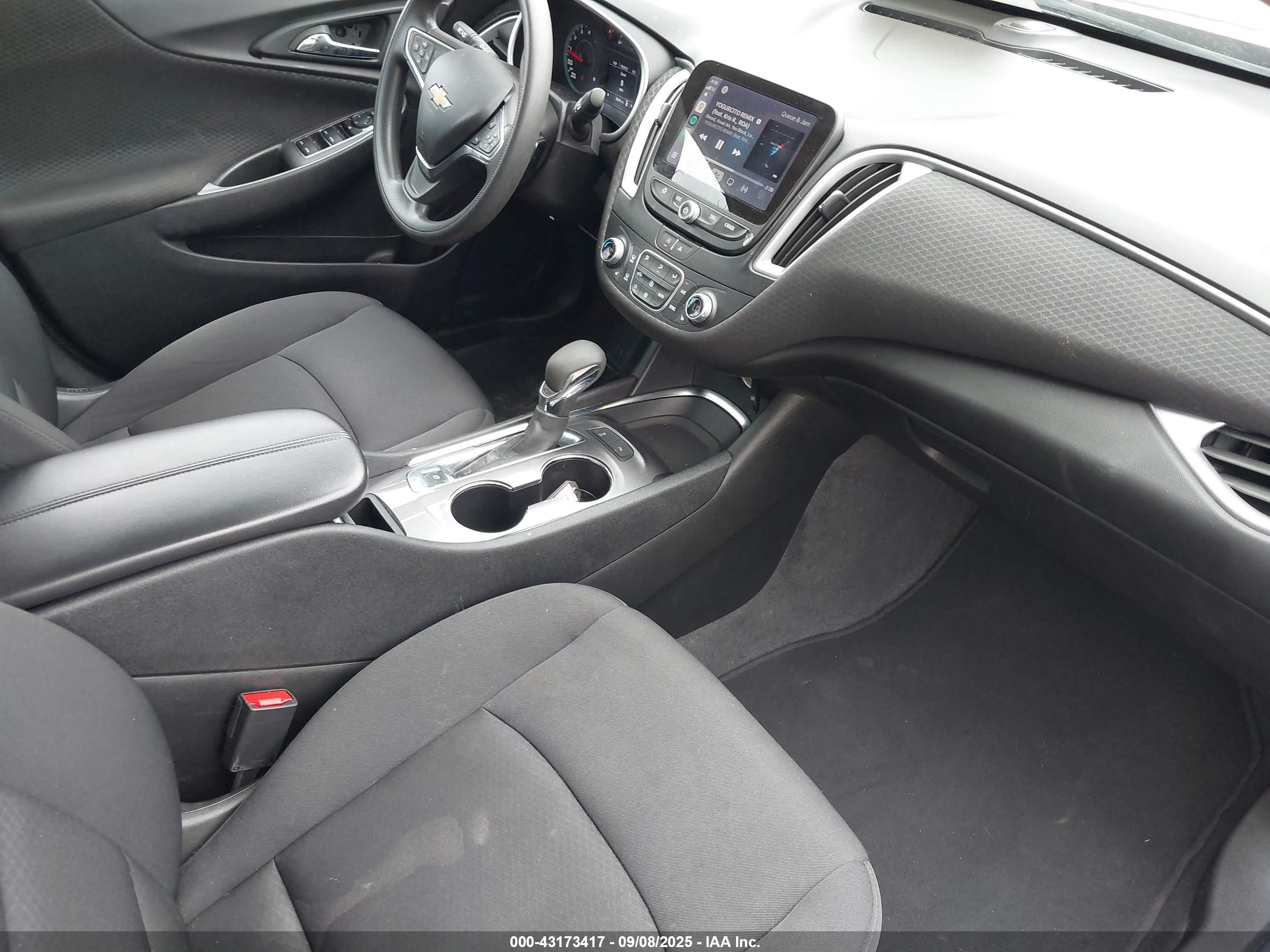 CHEVROLET MALIBU image 5