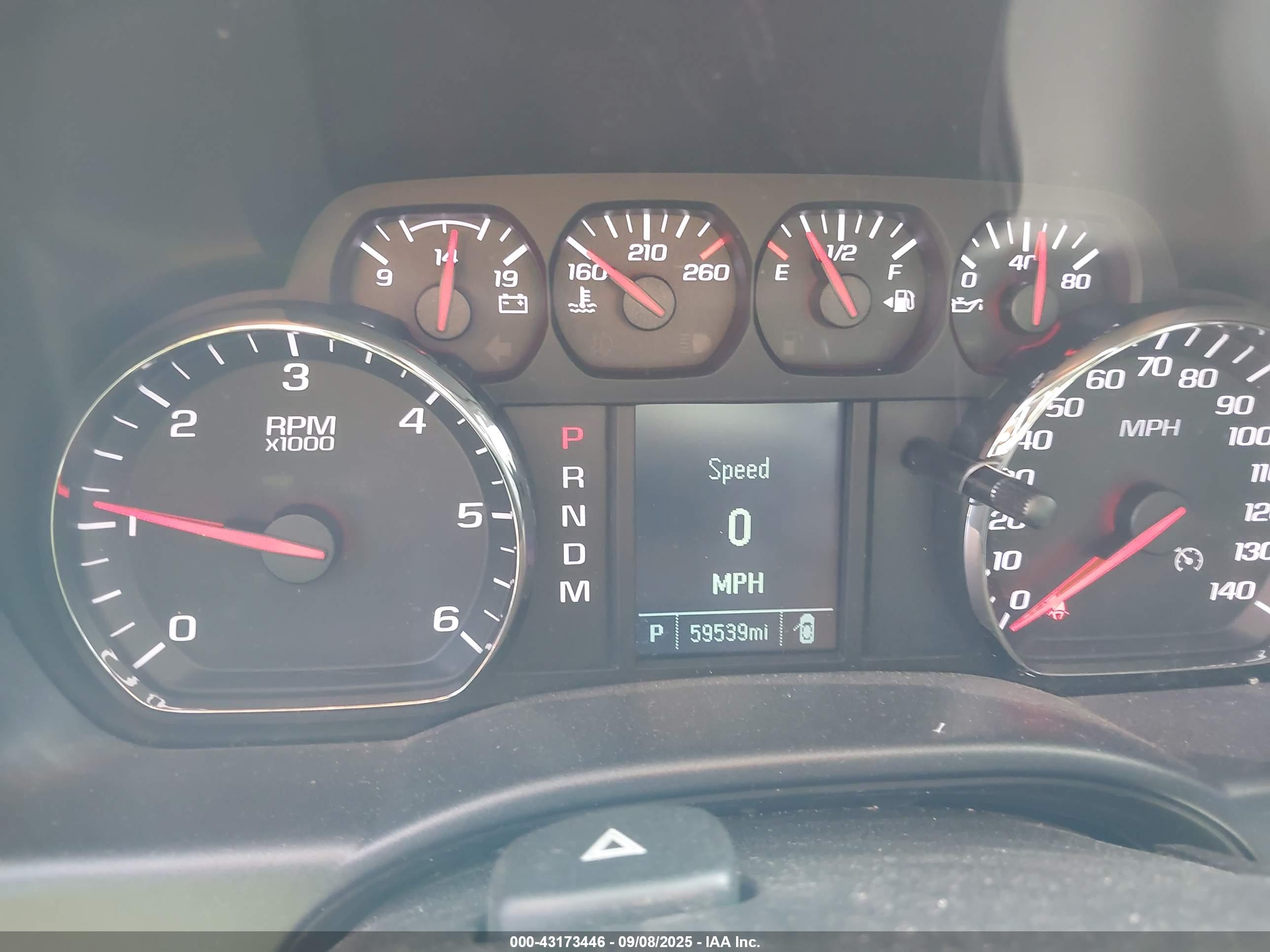 CHEVROLET SILVERADO image 7
