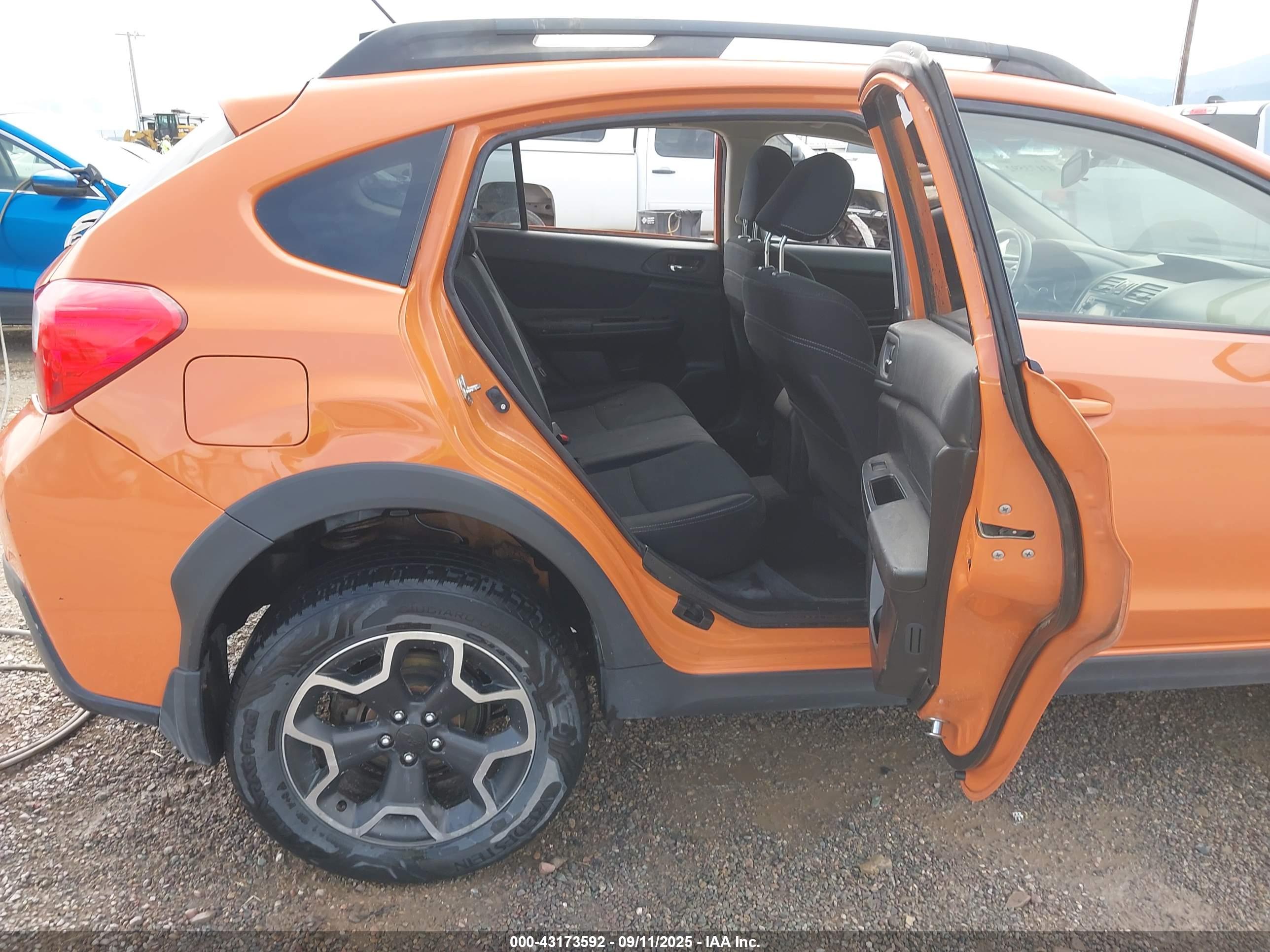 SUBARU XV image 8