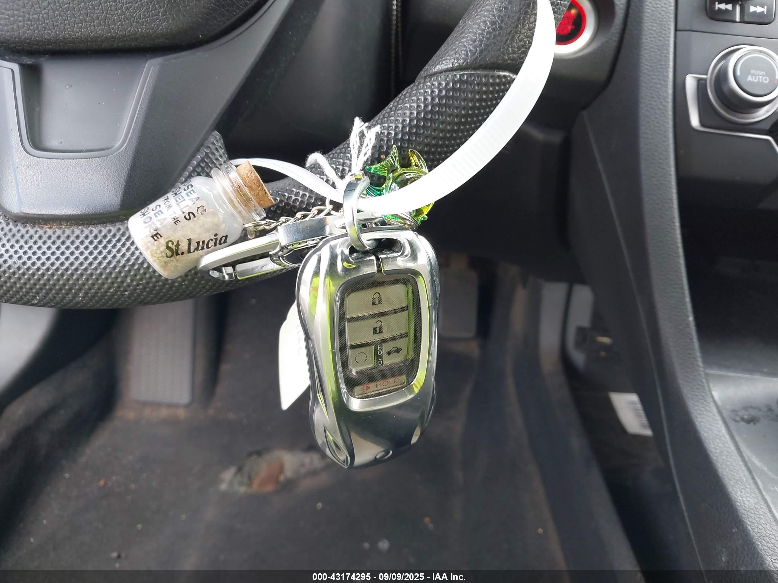 HONDA CIVIC image 11