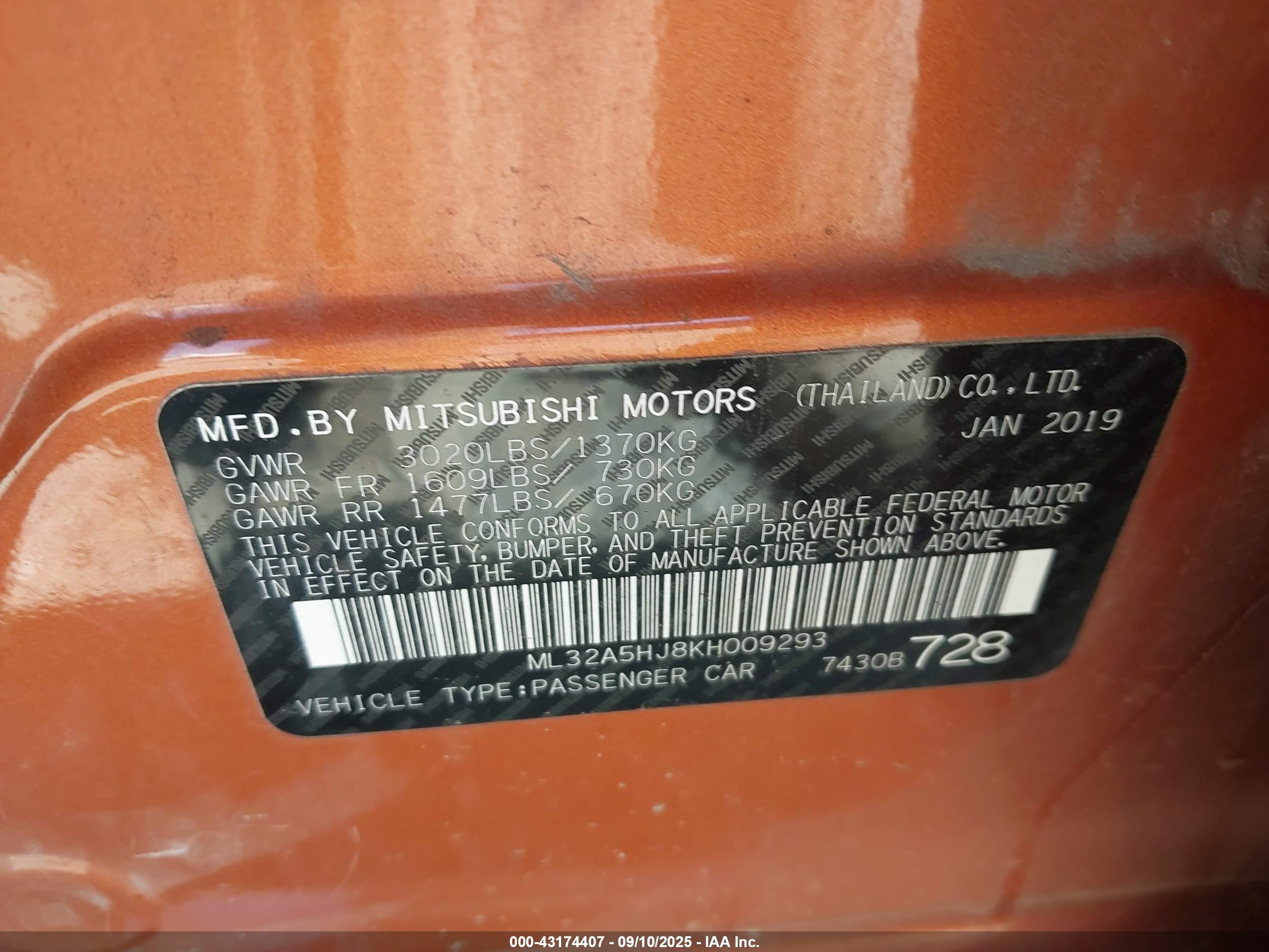 MITSUBISHI MIRAGE image 9