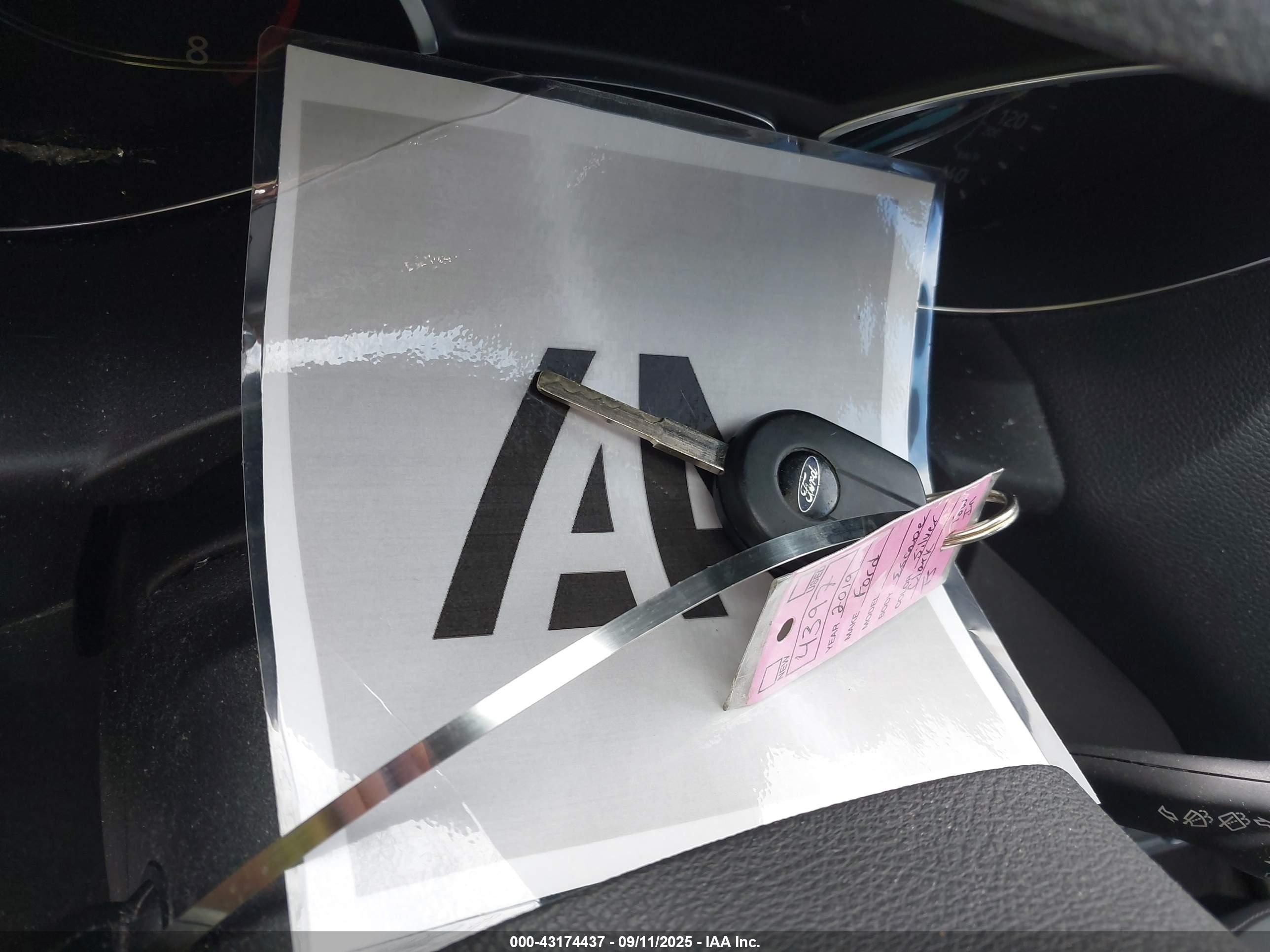 FORD ESCAPE image 11
