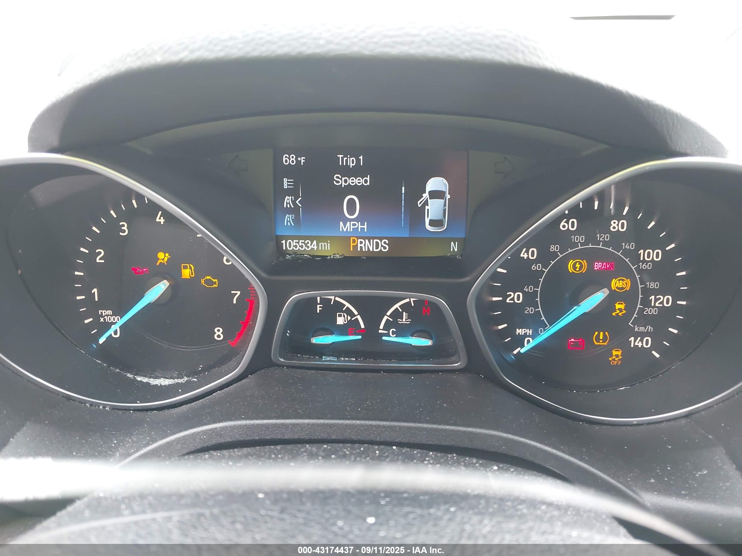 FORD ESCAPE image 7