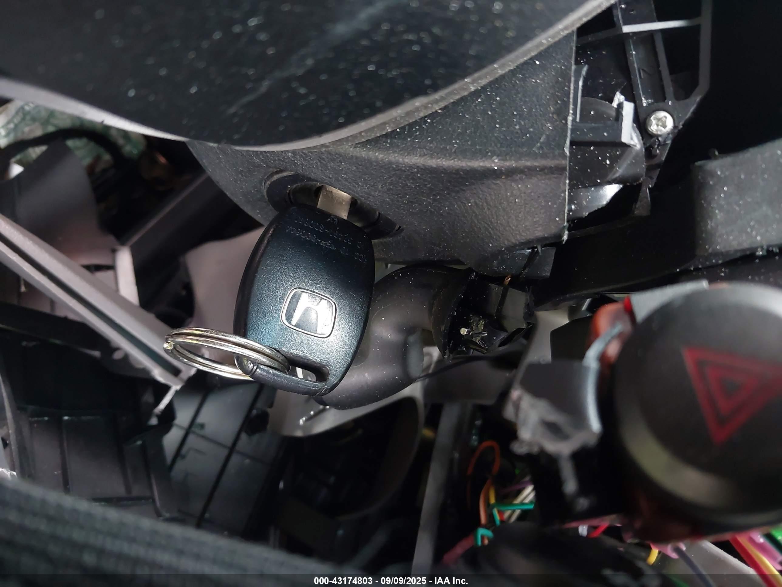 HONDA CIVIC image 11