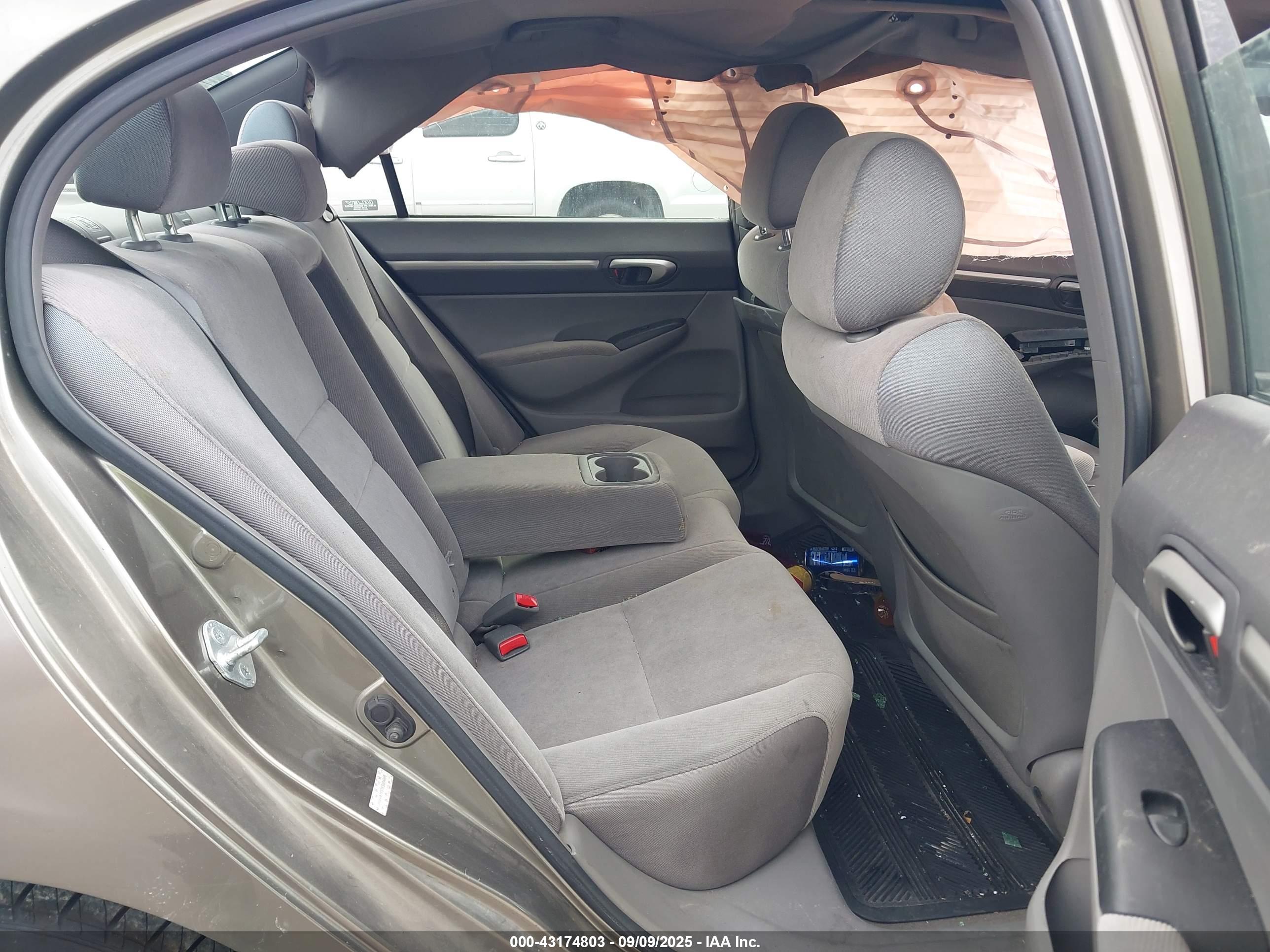 HONDA CIVIC image 8