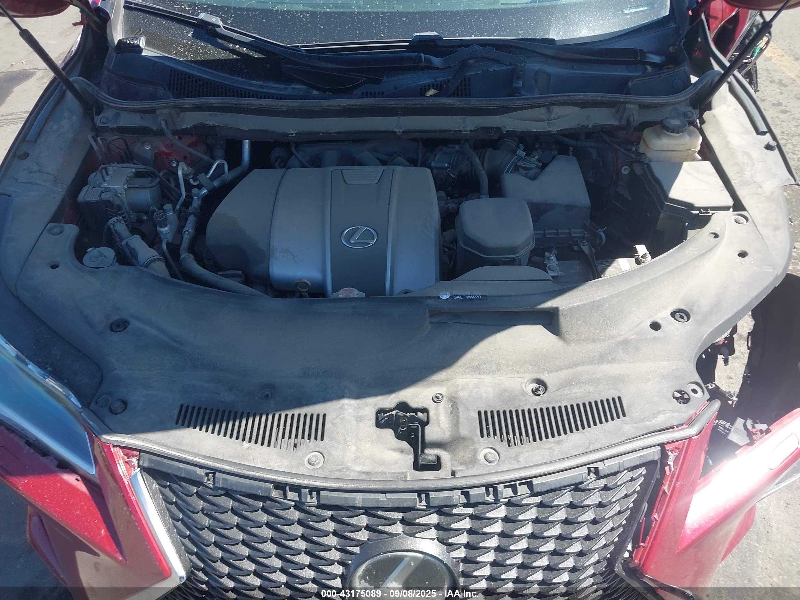LEXUS RX image 10
