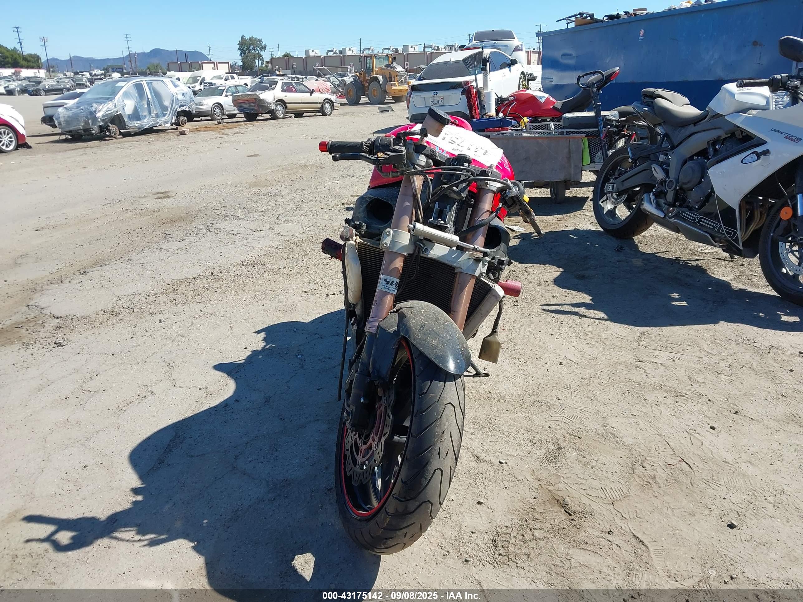 SUZUKI GSX-R1000 image 5