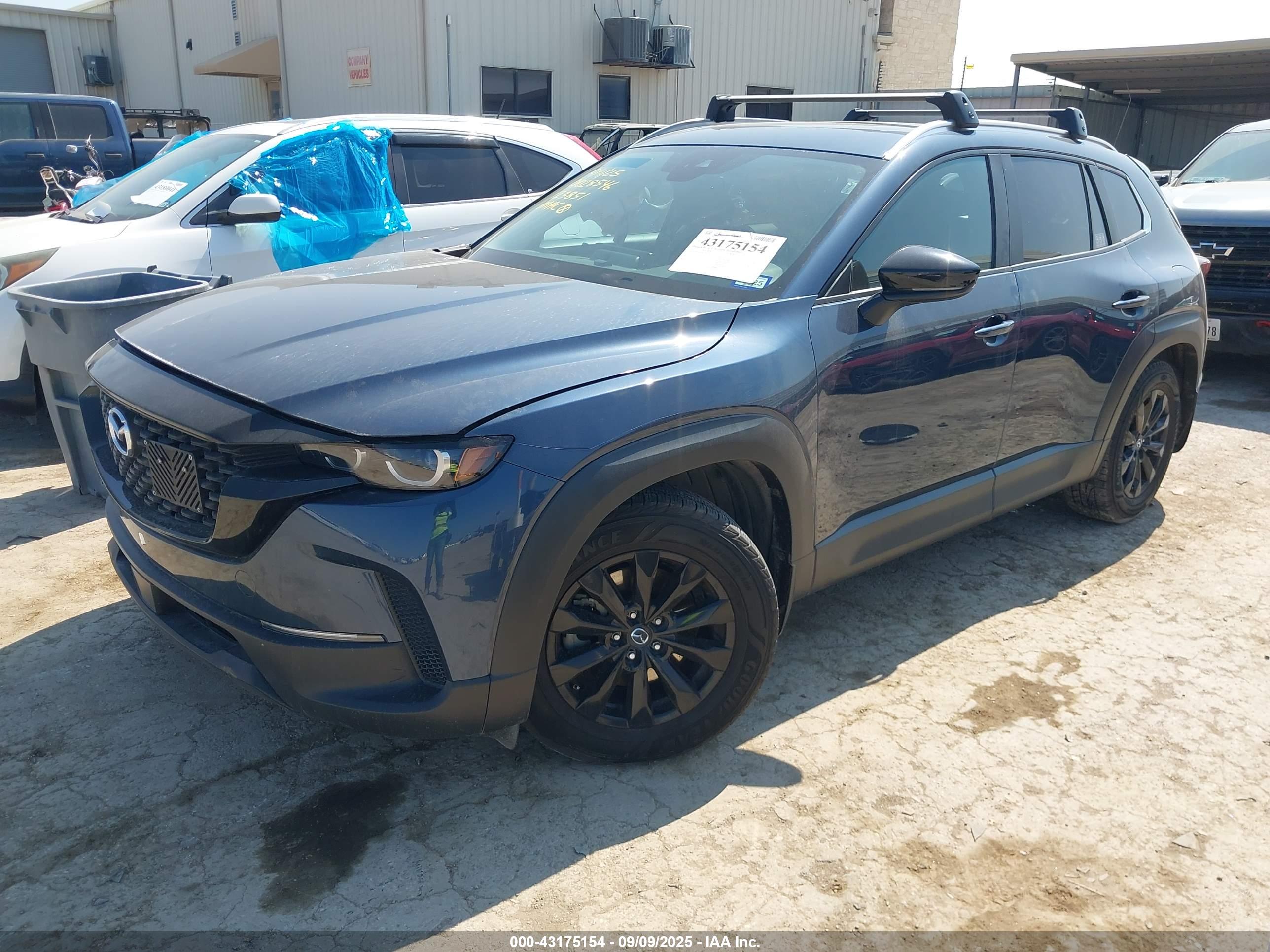 MAZDA CX-50 image 2