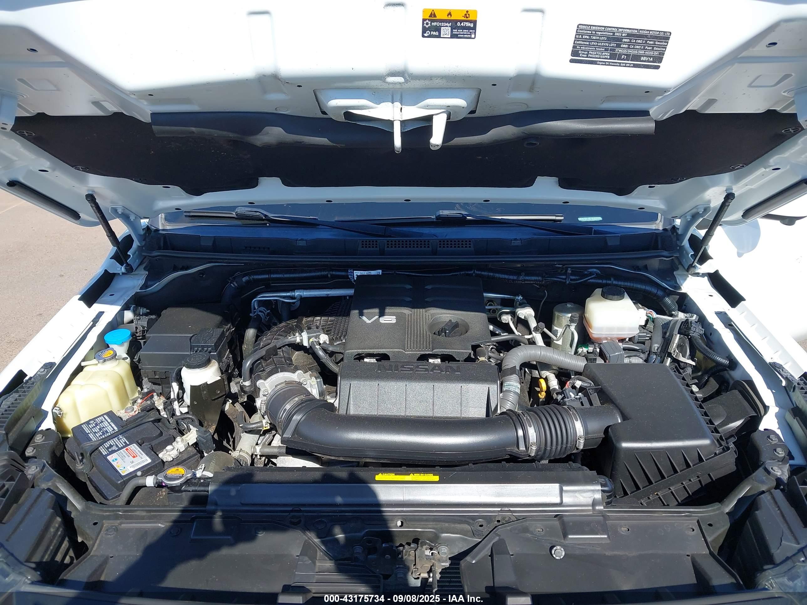 NISSAN FRONTIER image 10