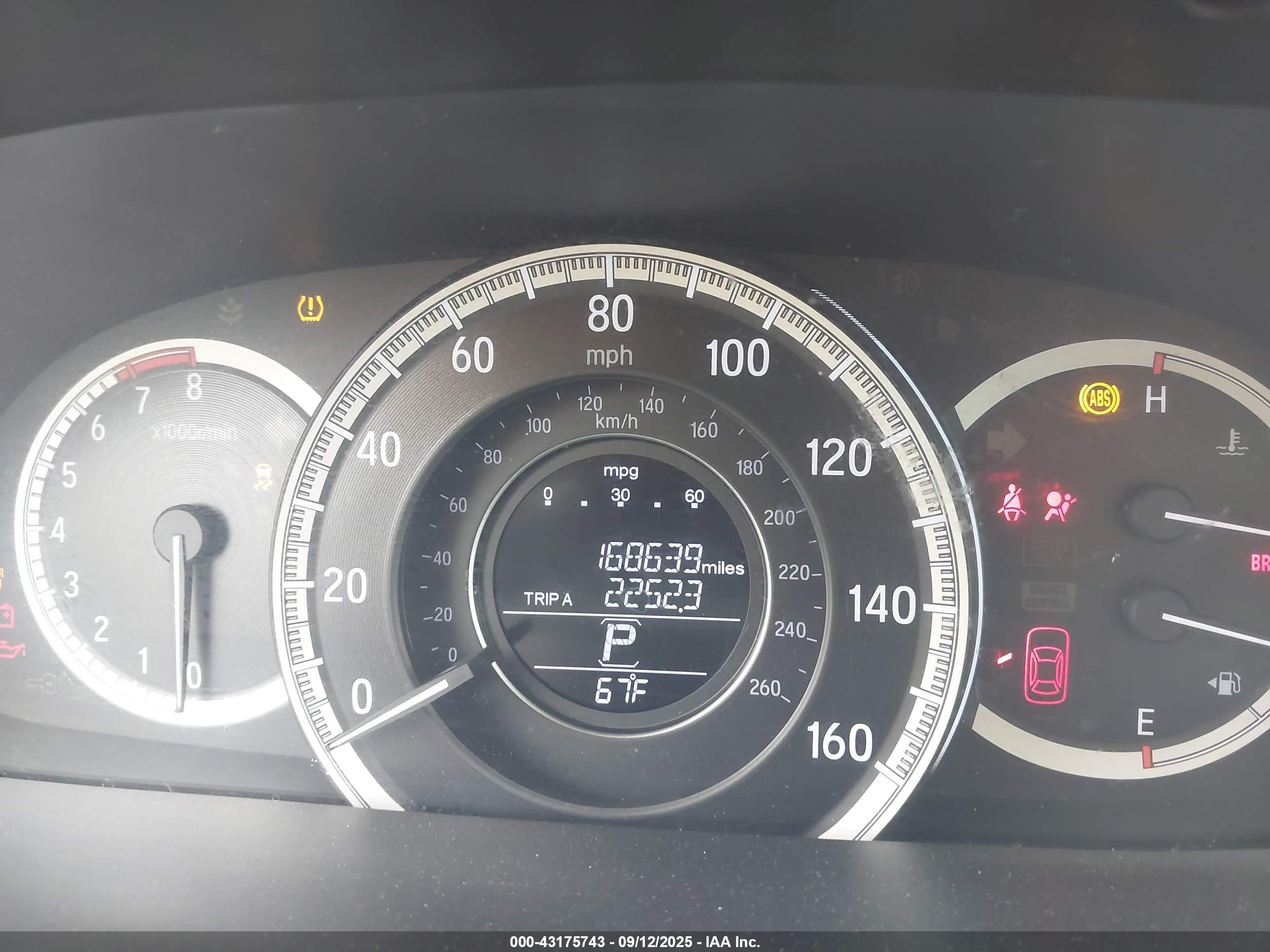 HONDA ACCORD image 7