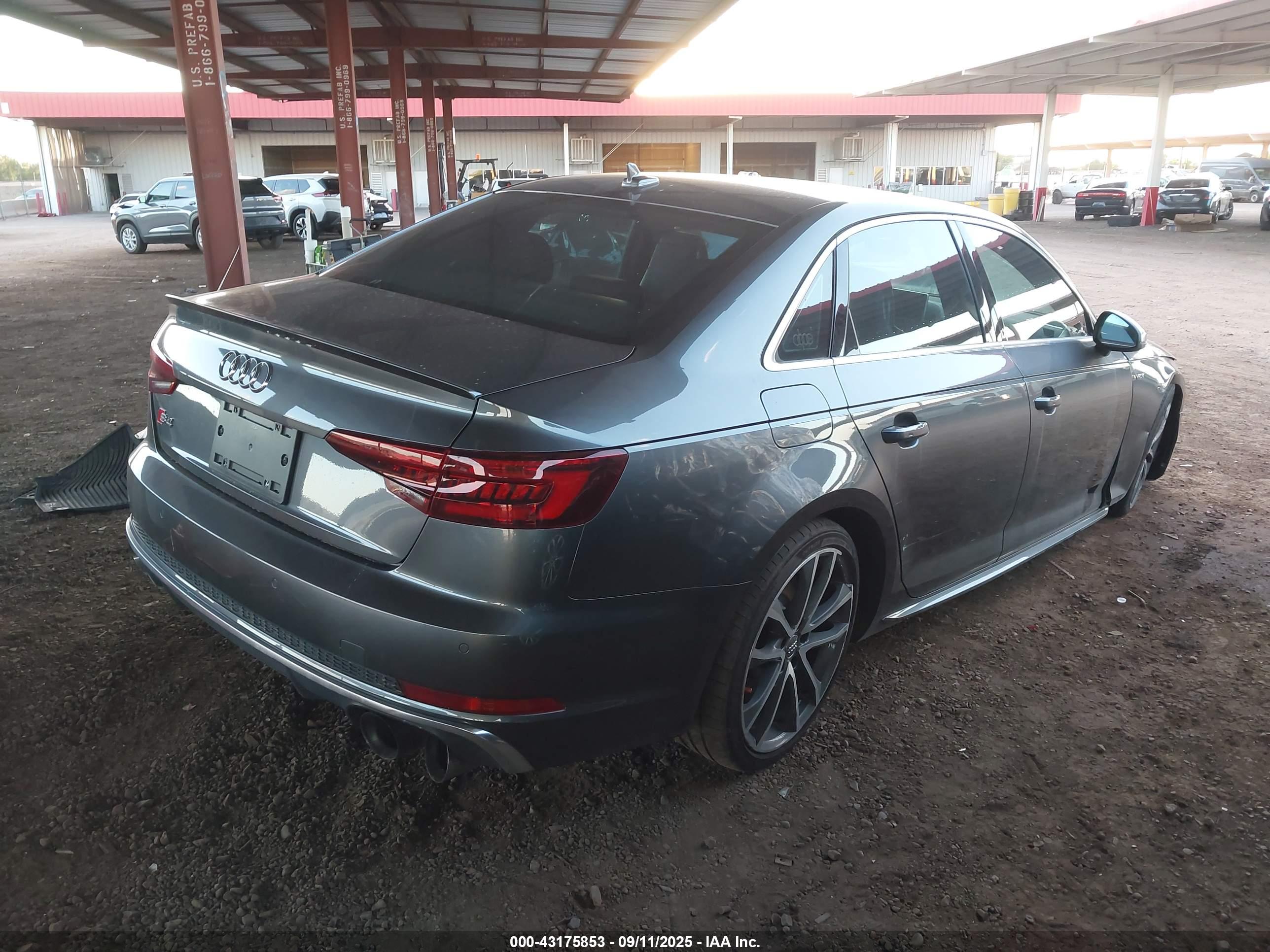 AUDI S4 image 4
