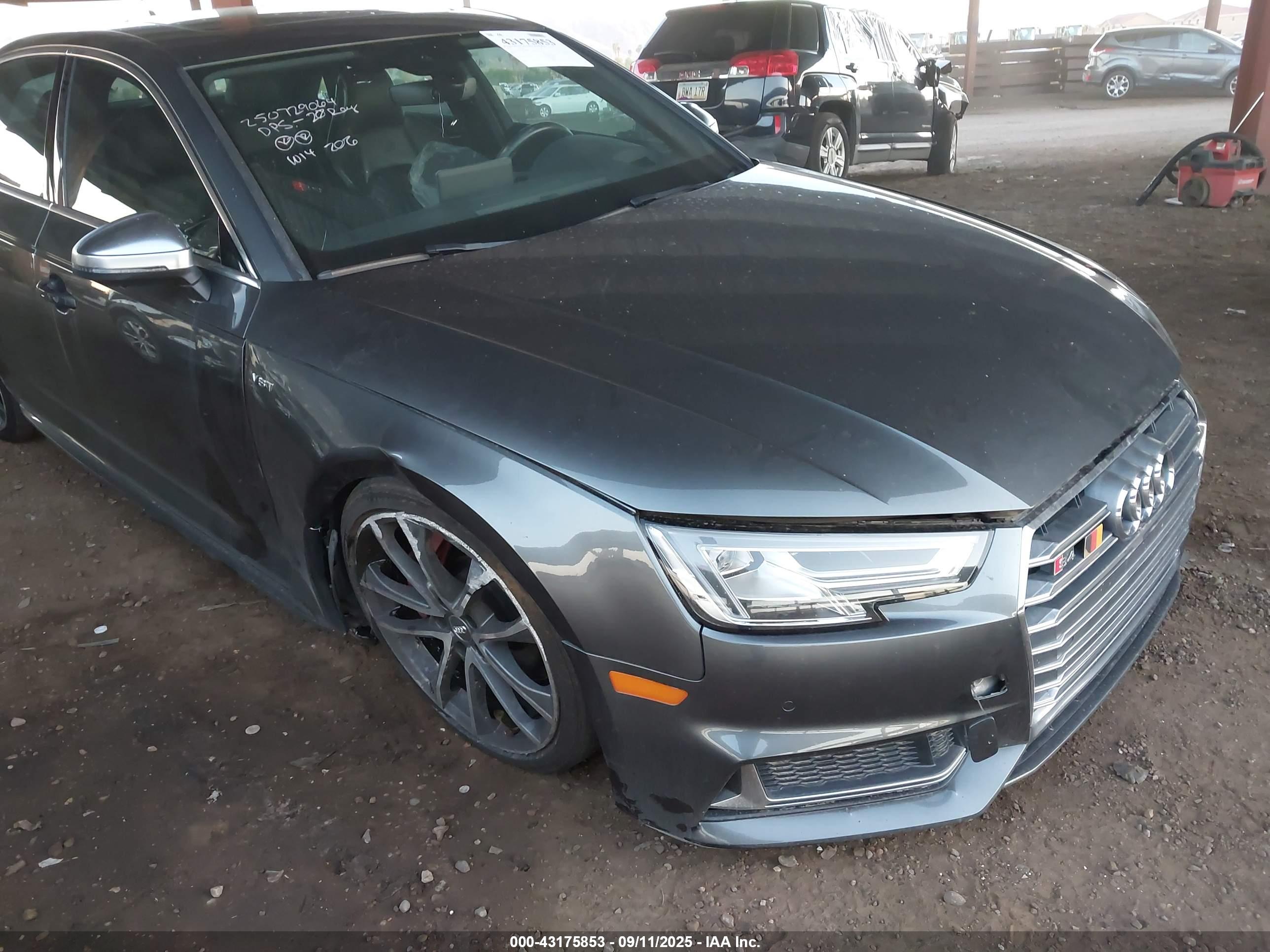 AUDI S4 image 6