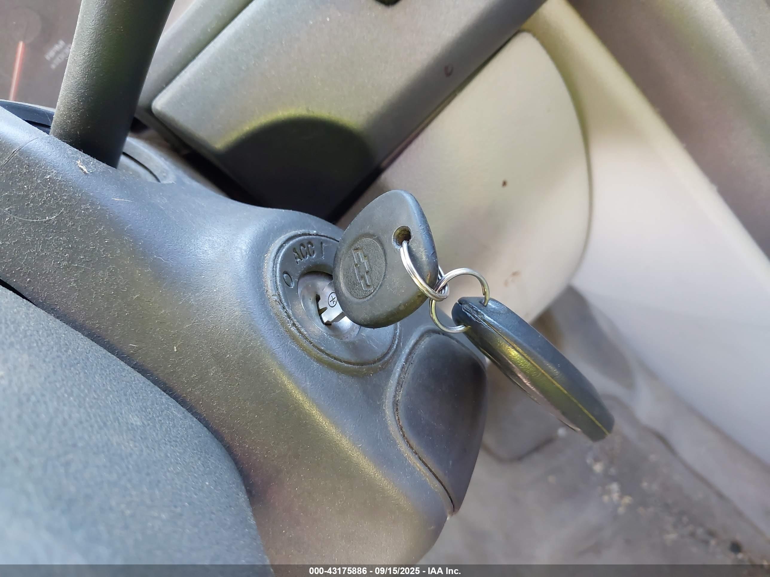 CHEVROLET COBALT image 11