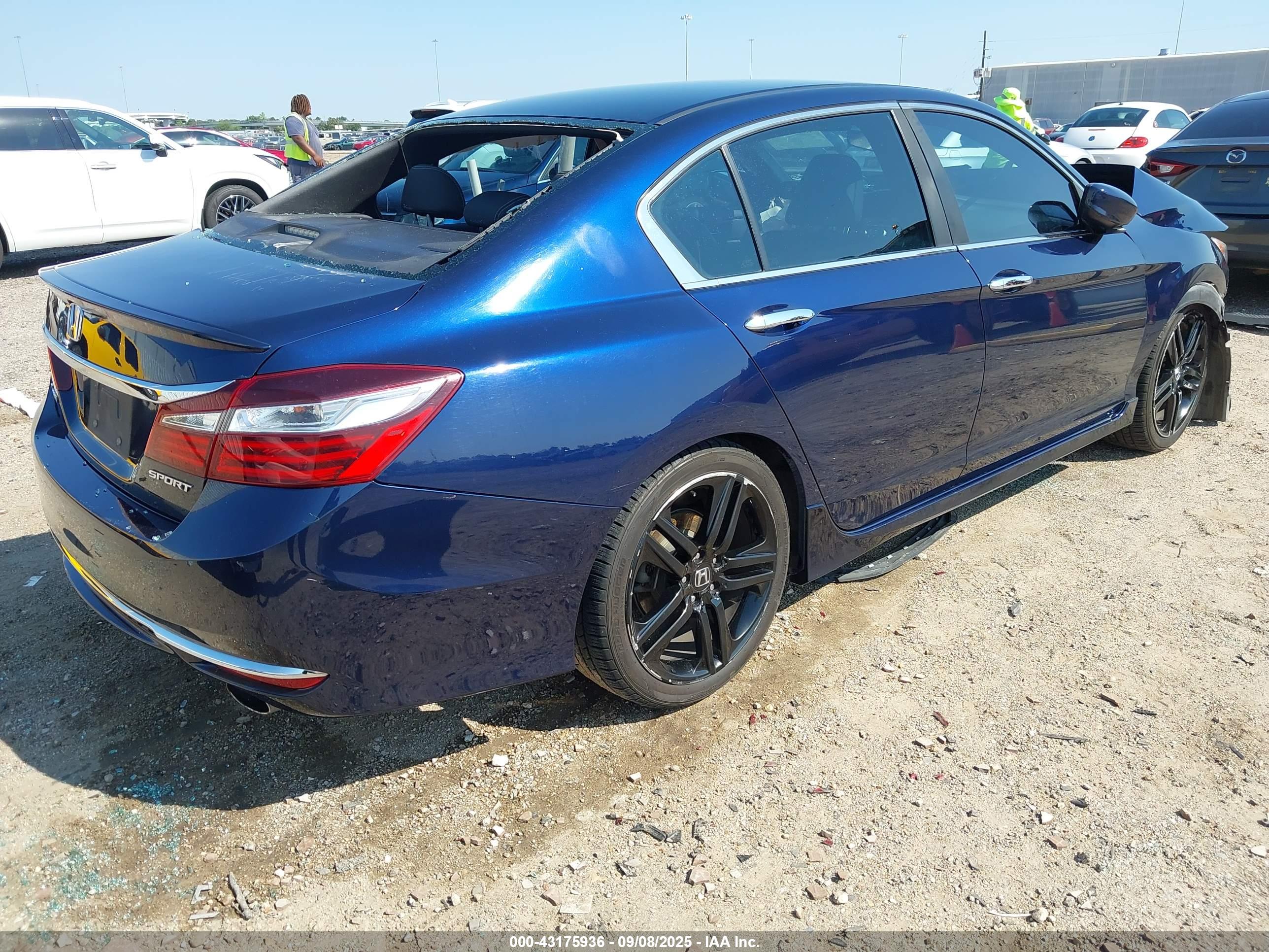 HONDA ACCORD image 4