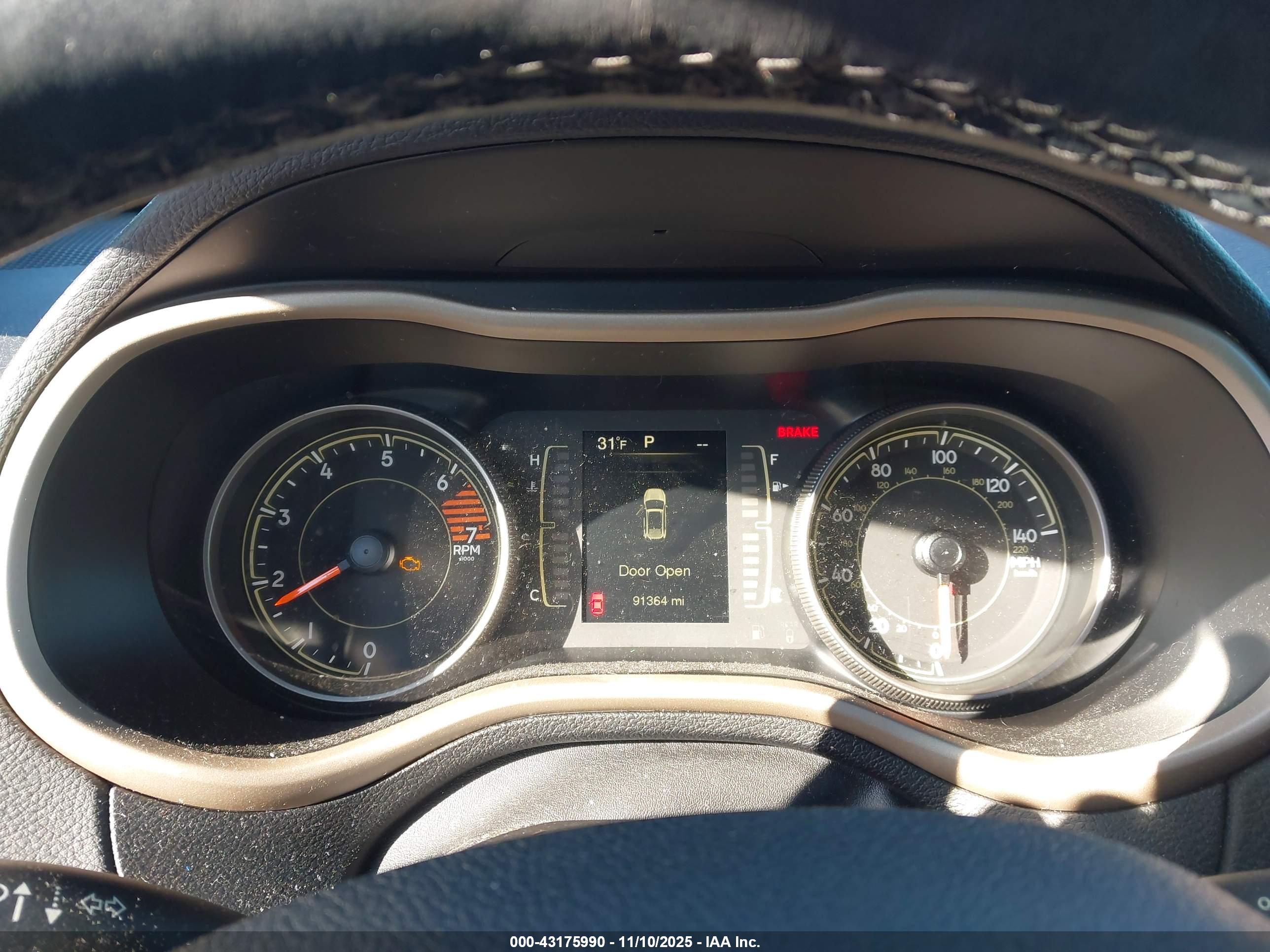 JEEP CHEROKEE image 7
