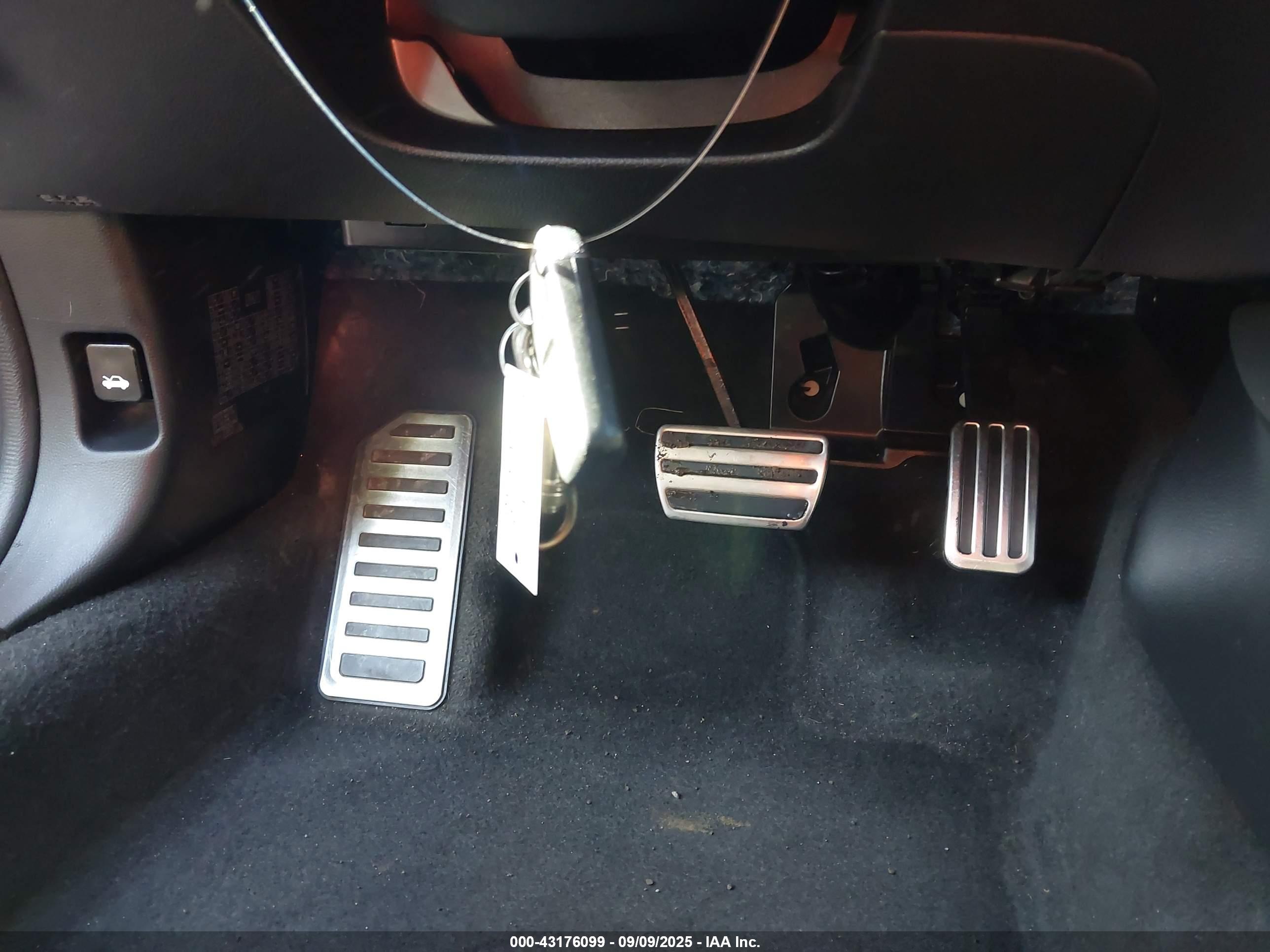 HONDA ACCORD image 11