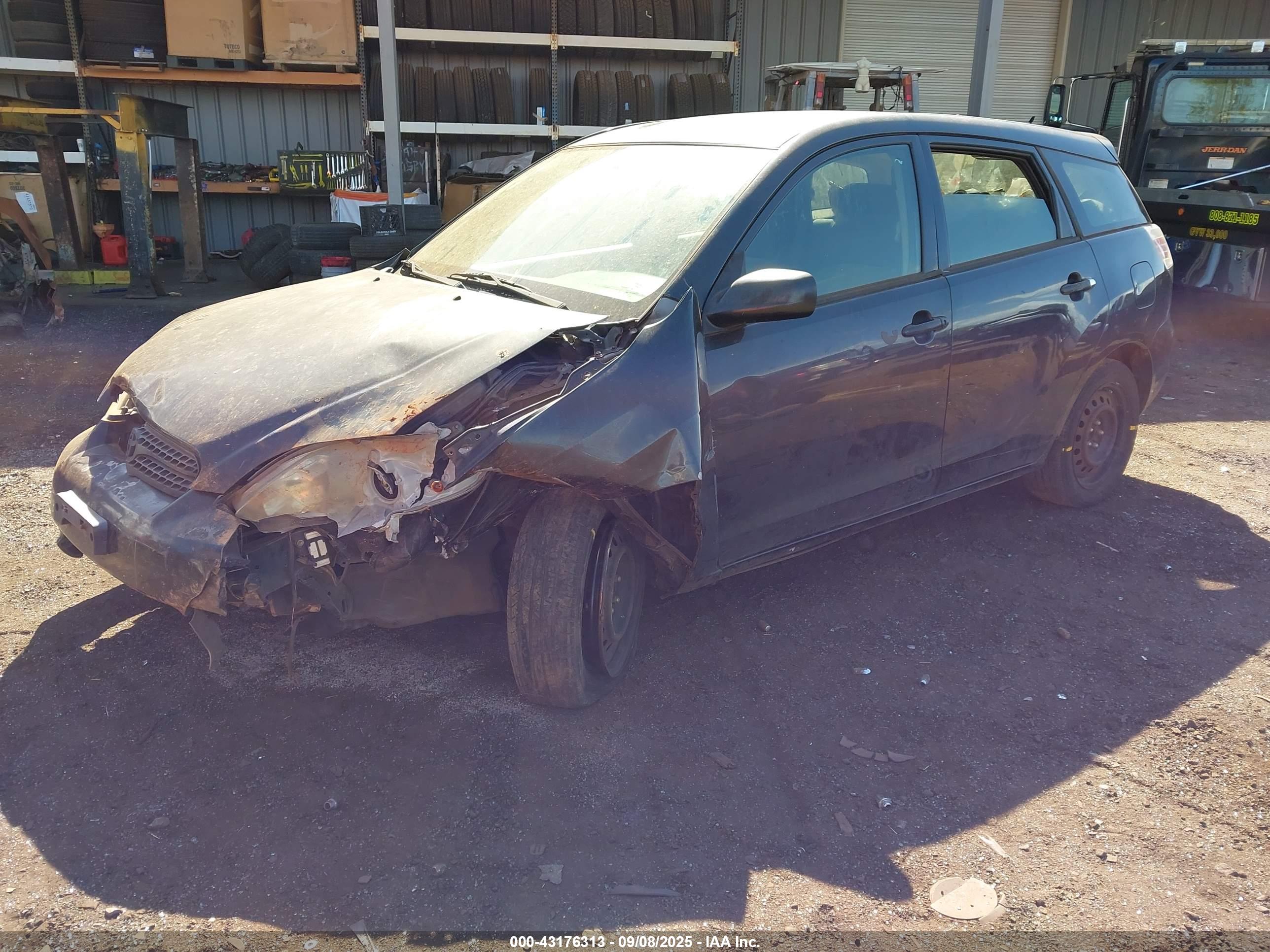 TOYOTA MATRIX image 2