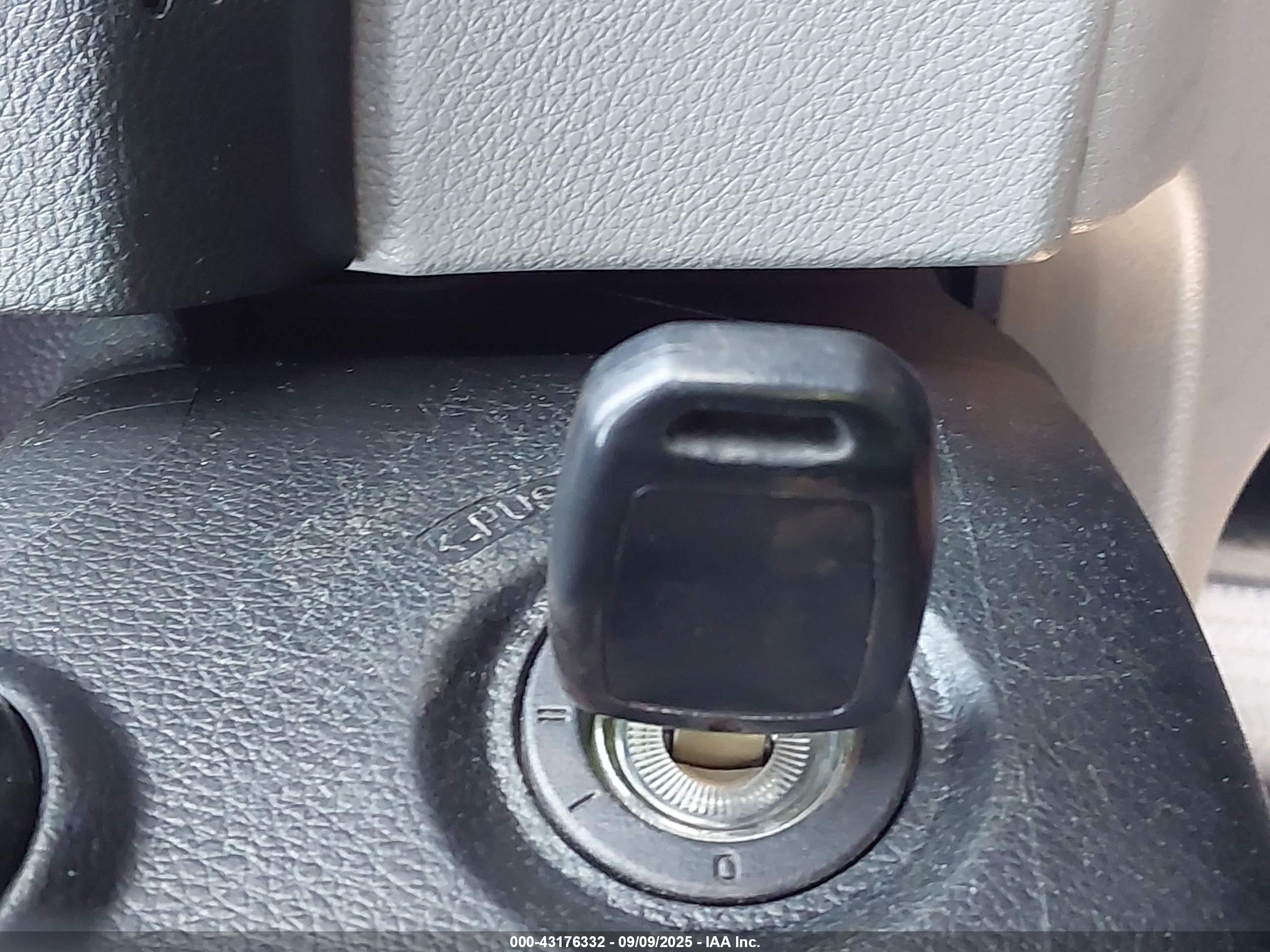 HONDA ACCORD image 11