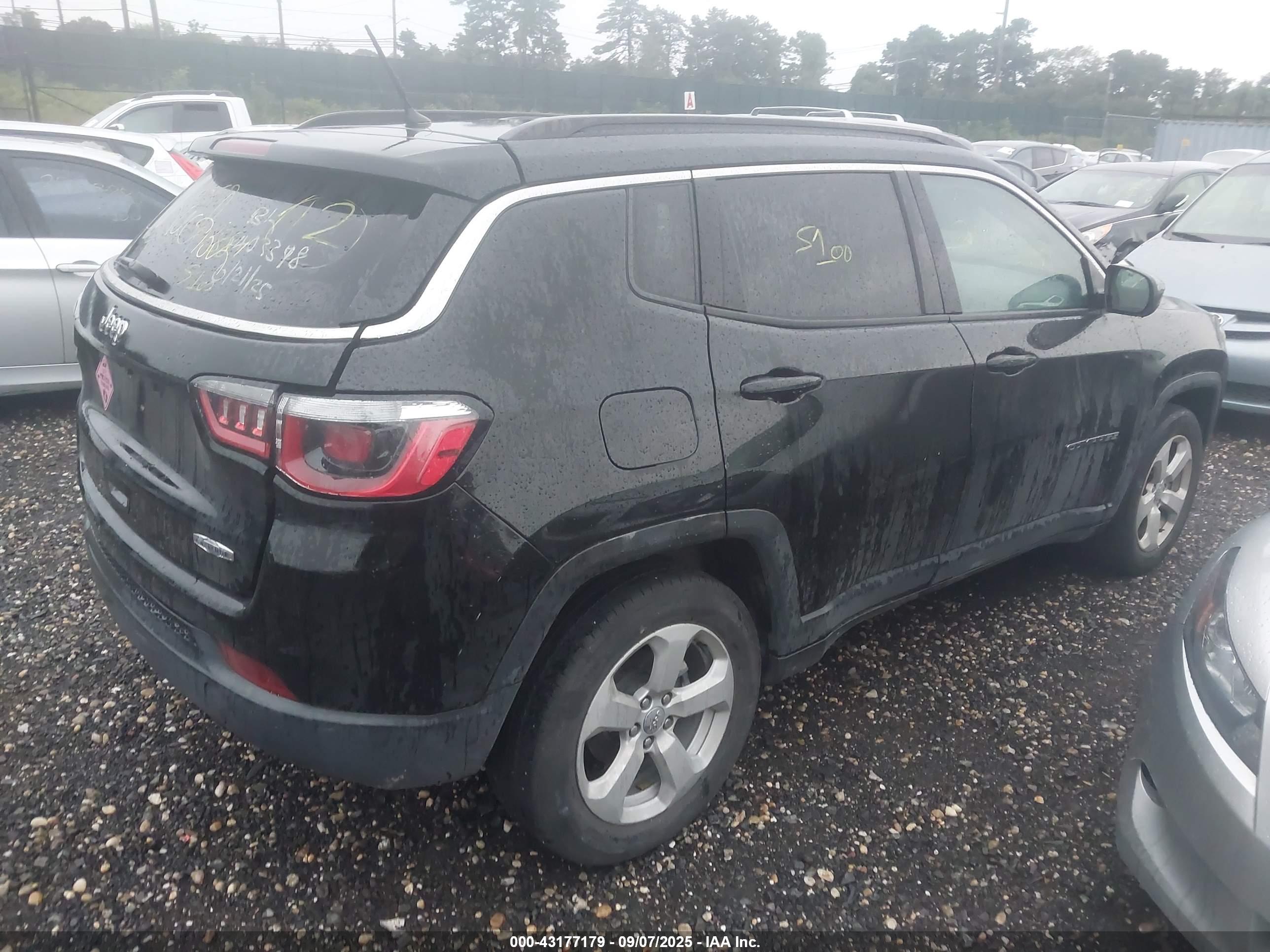 JEEP COMPASS image 4
