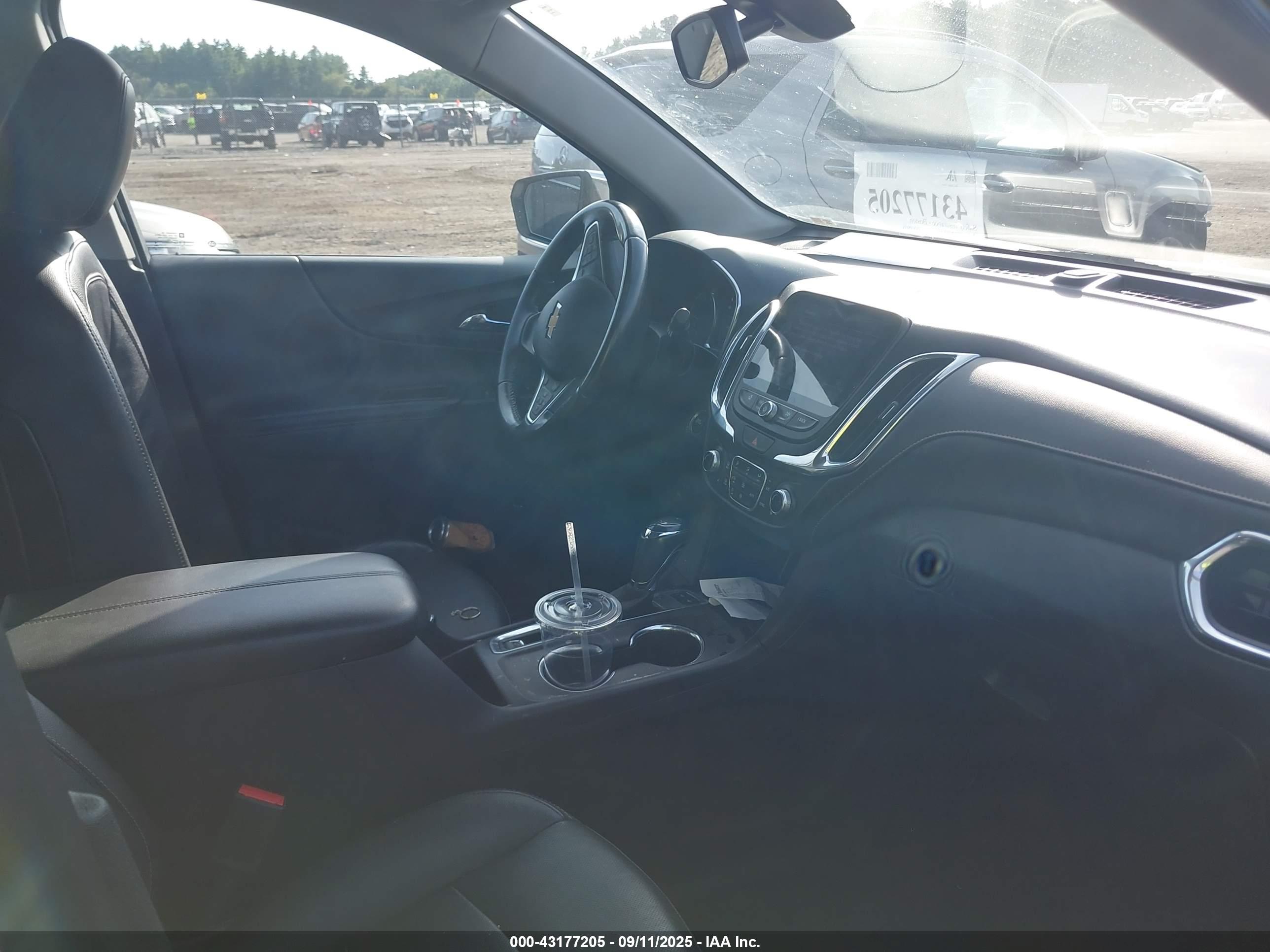 CHEVROLET EQUINOX image 5