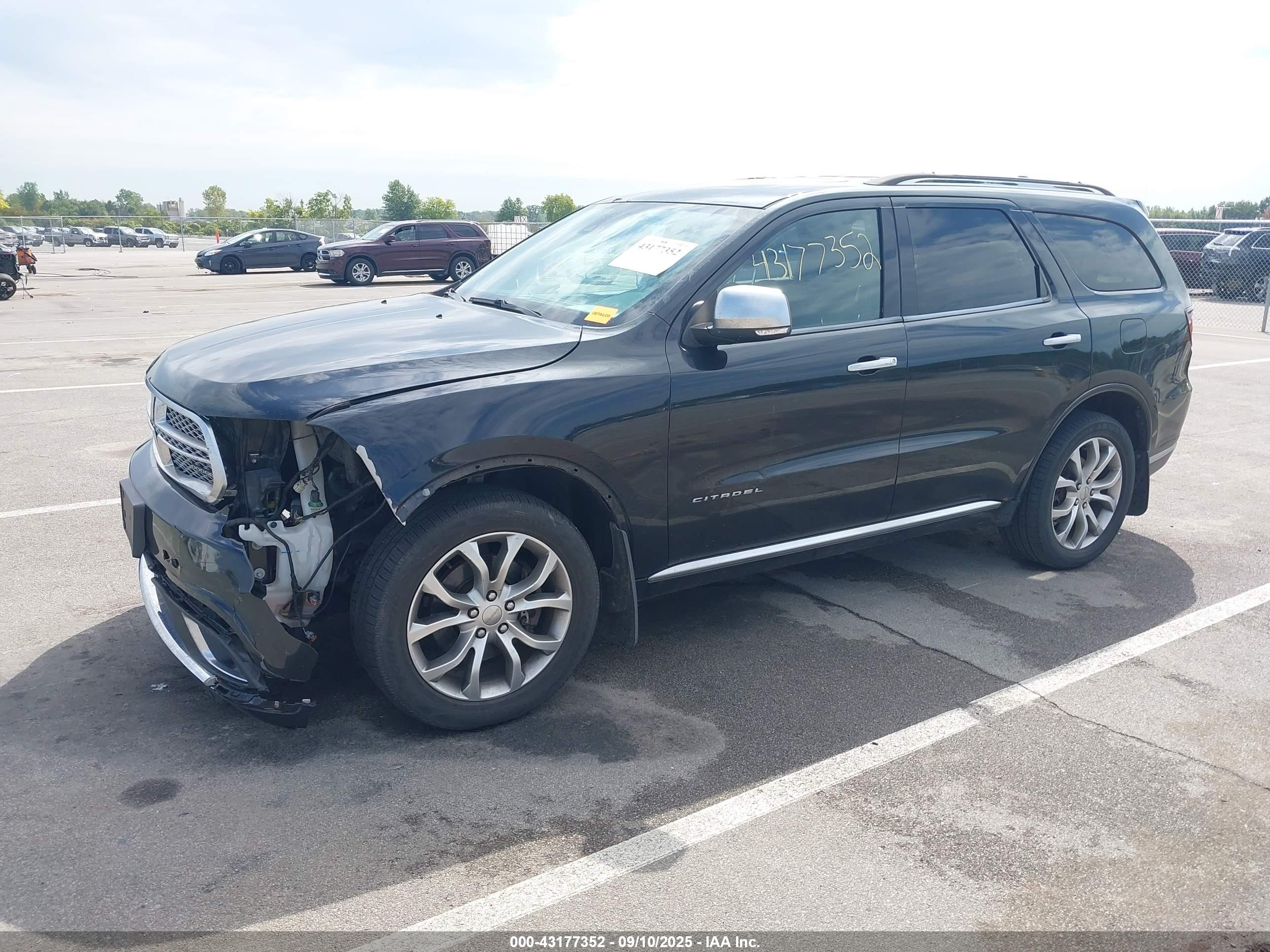 DODGE DURANGO image 2