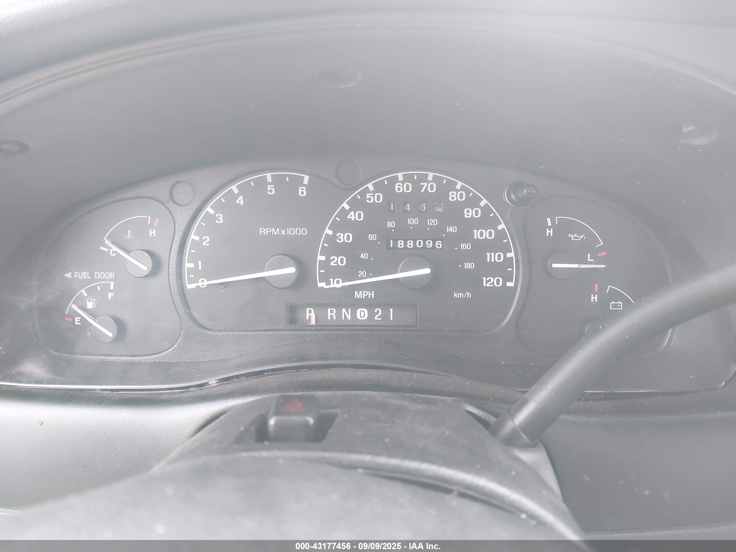 FORD RANGER image 7