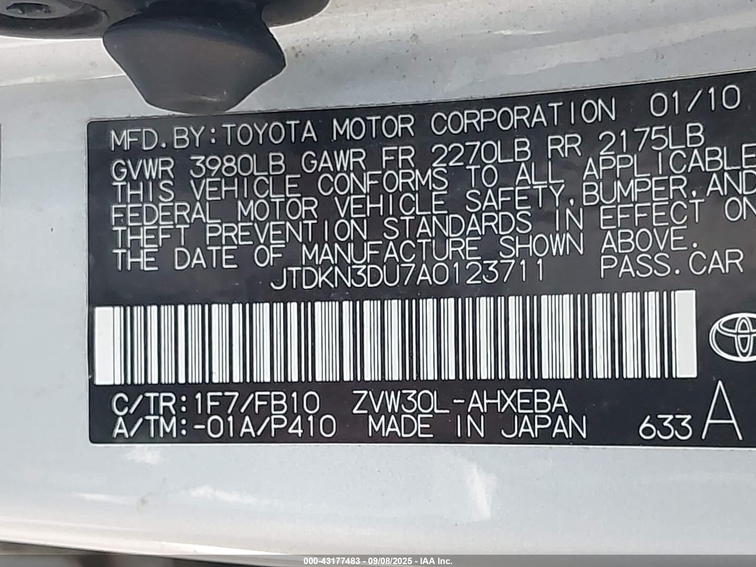 TOYOTA PRIUS image 9