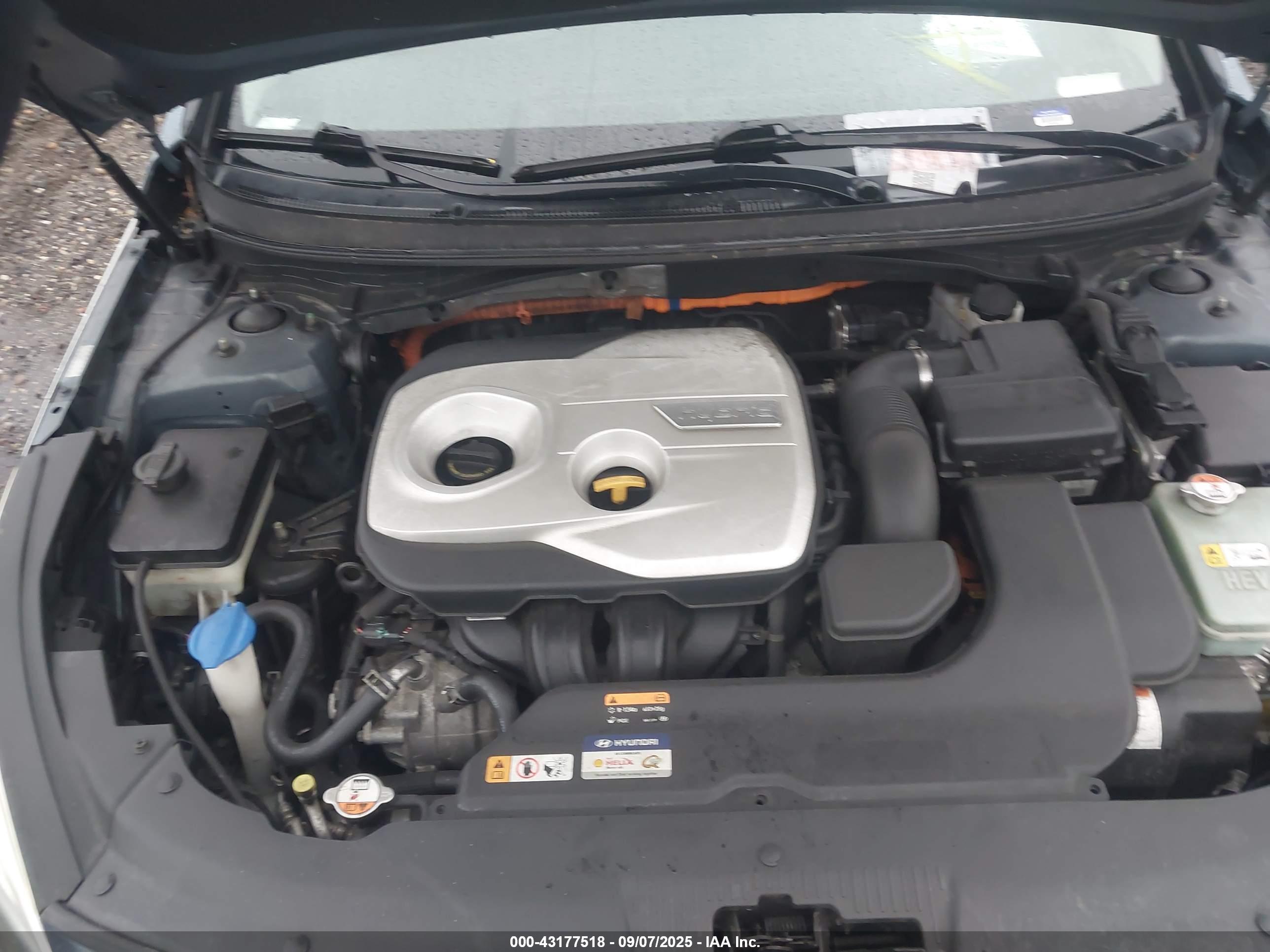 HYUNDAI SONATA image 10