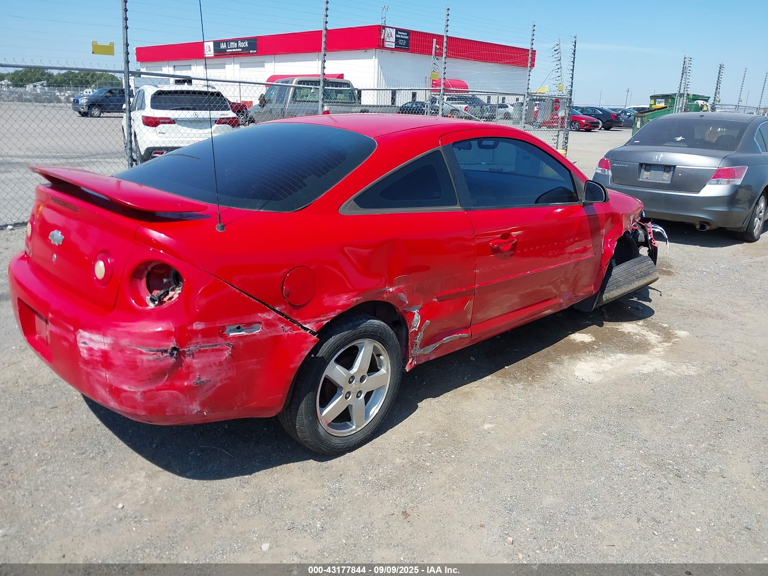 CHEVROLET COBALT image 4