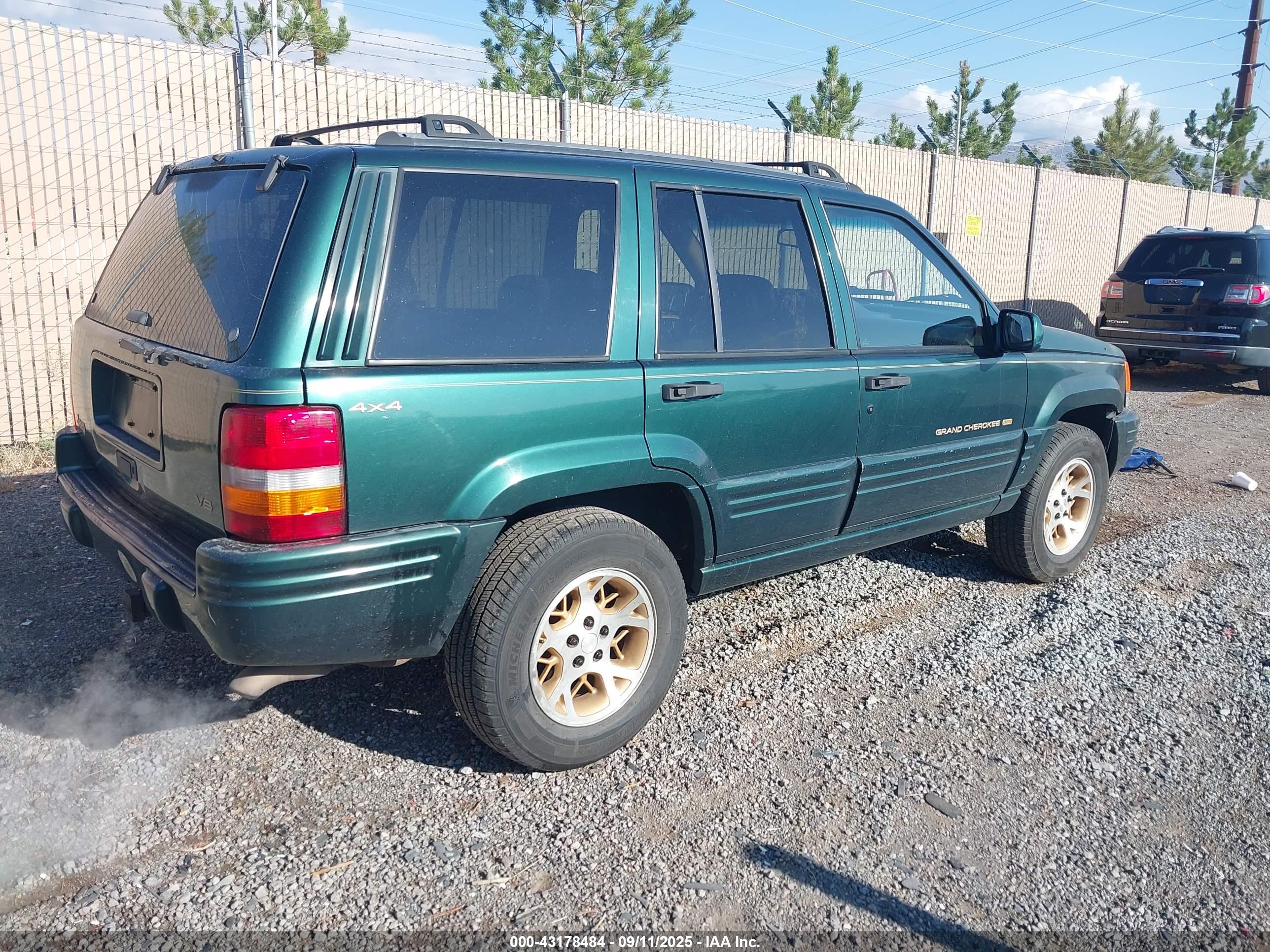 JEEP GRAND image 4