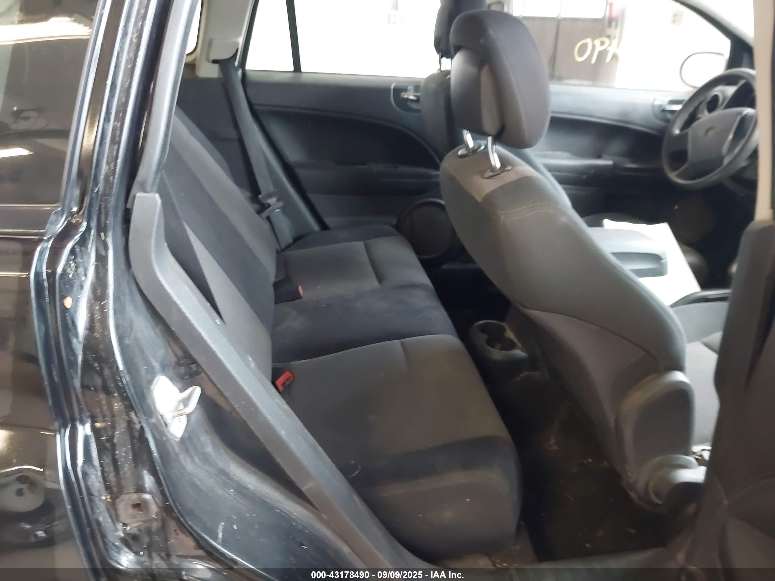DODGE CALIBER image 8