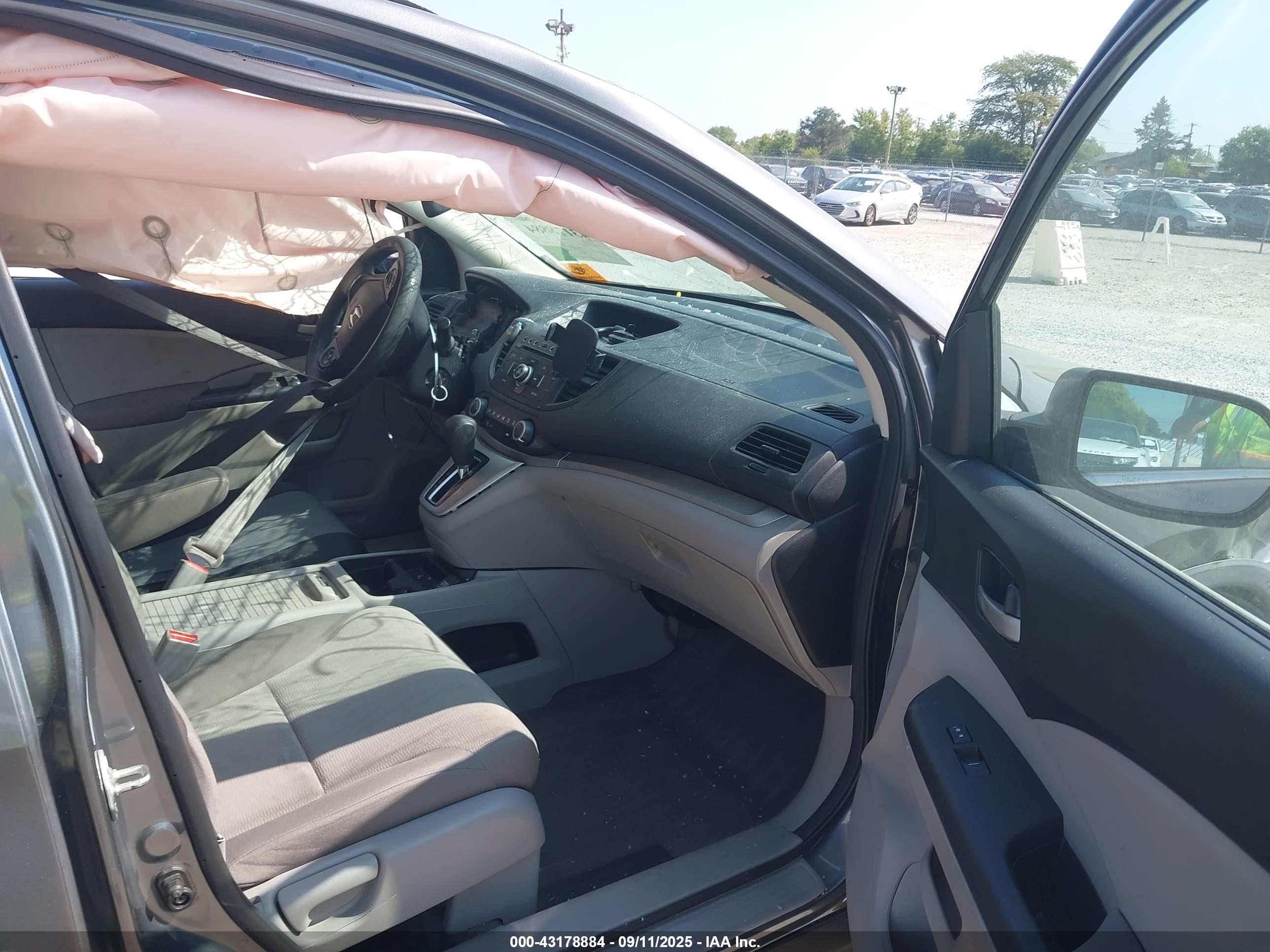 HONDA CR-V image 5