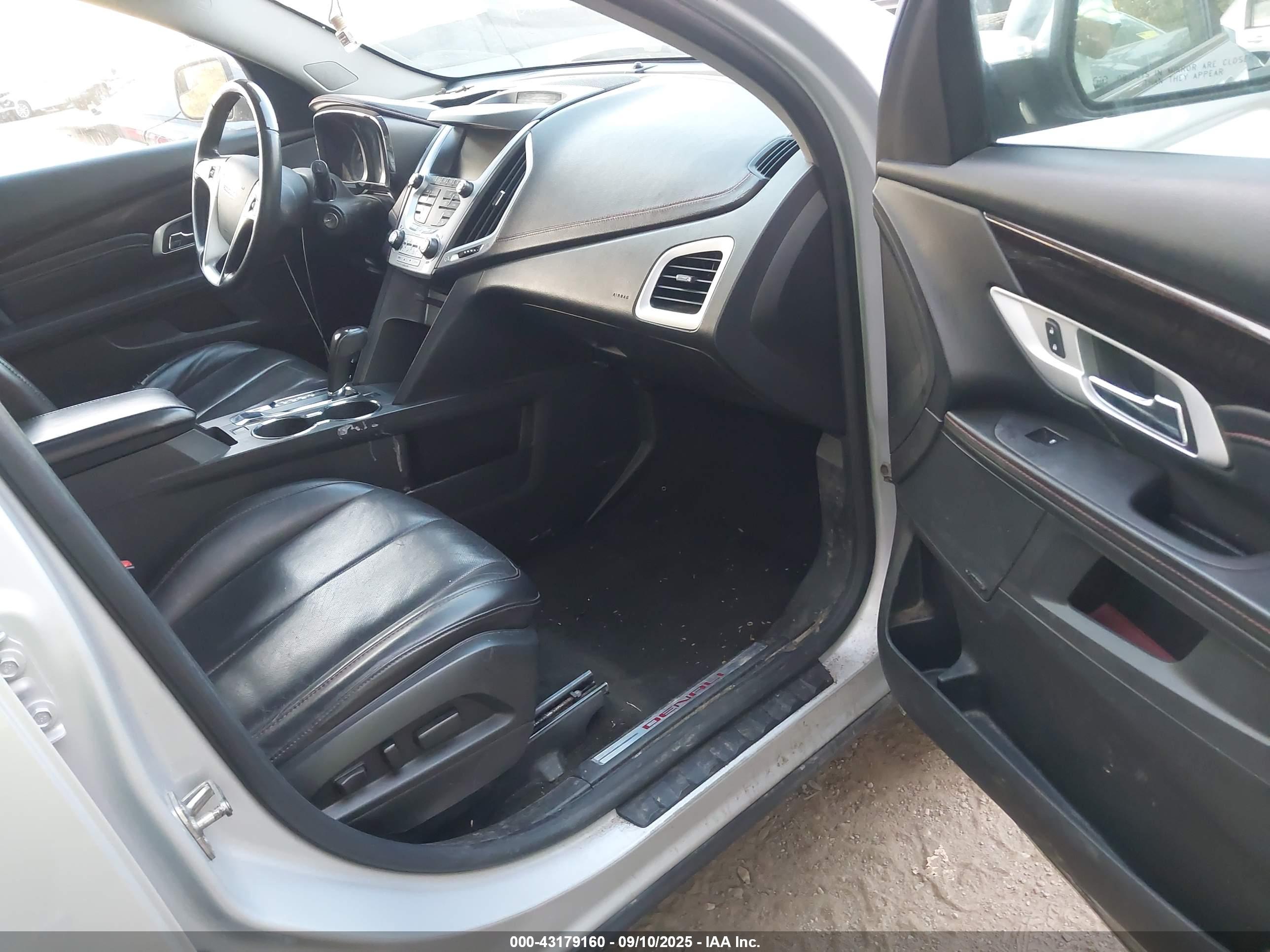 GMC TERRAIN image 5