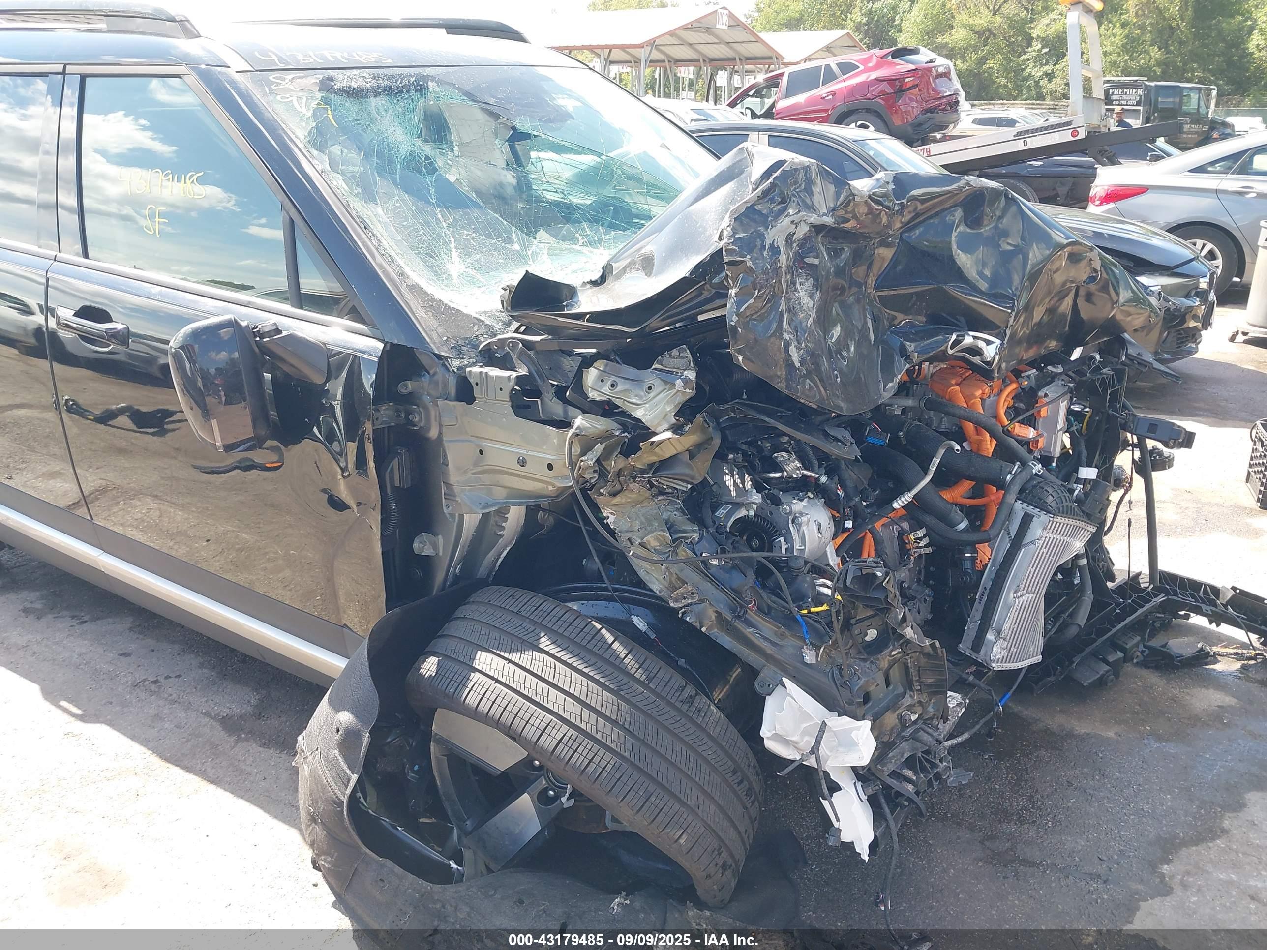 HYUNDAI SANTA image 6