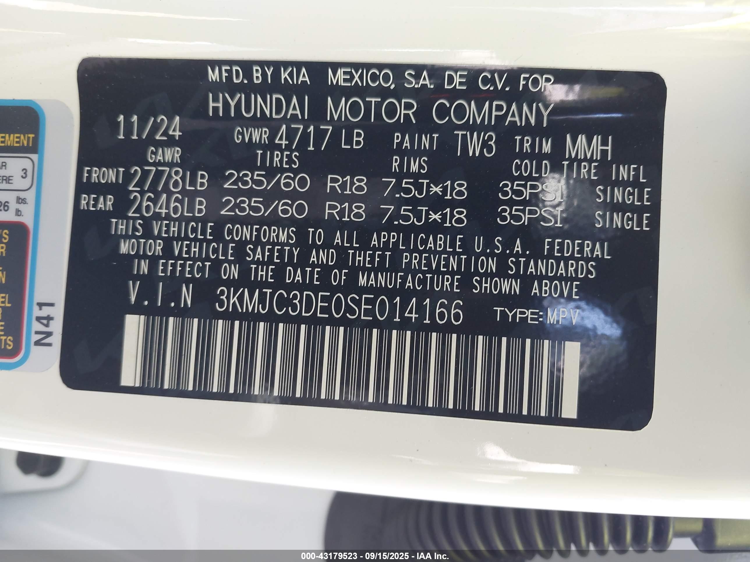 HYUNDAI TUCSON image 9