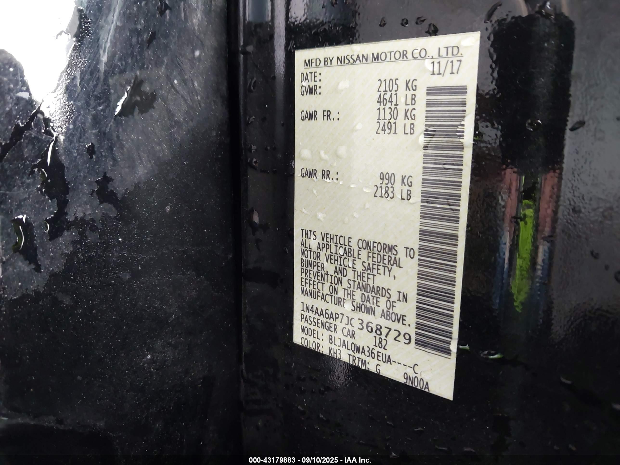 NISSAN MAXIMA image 9
