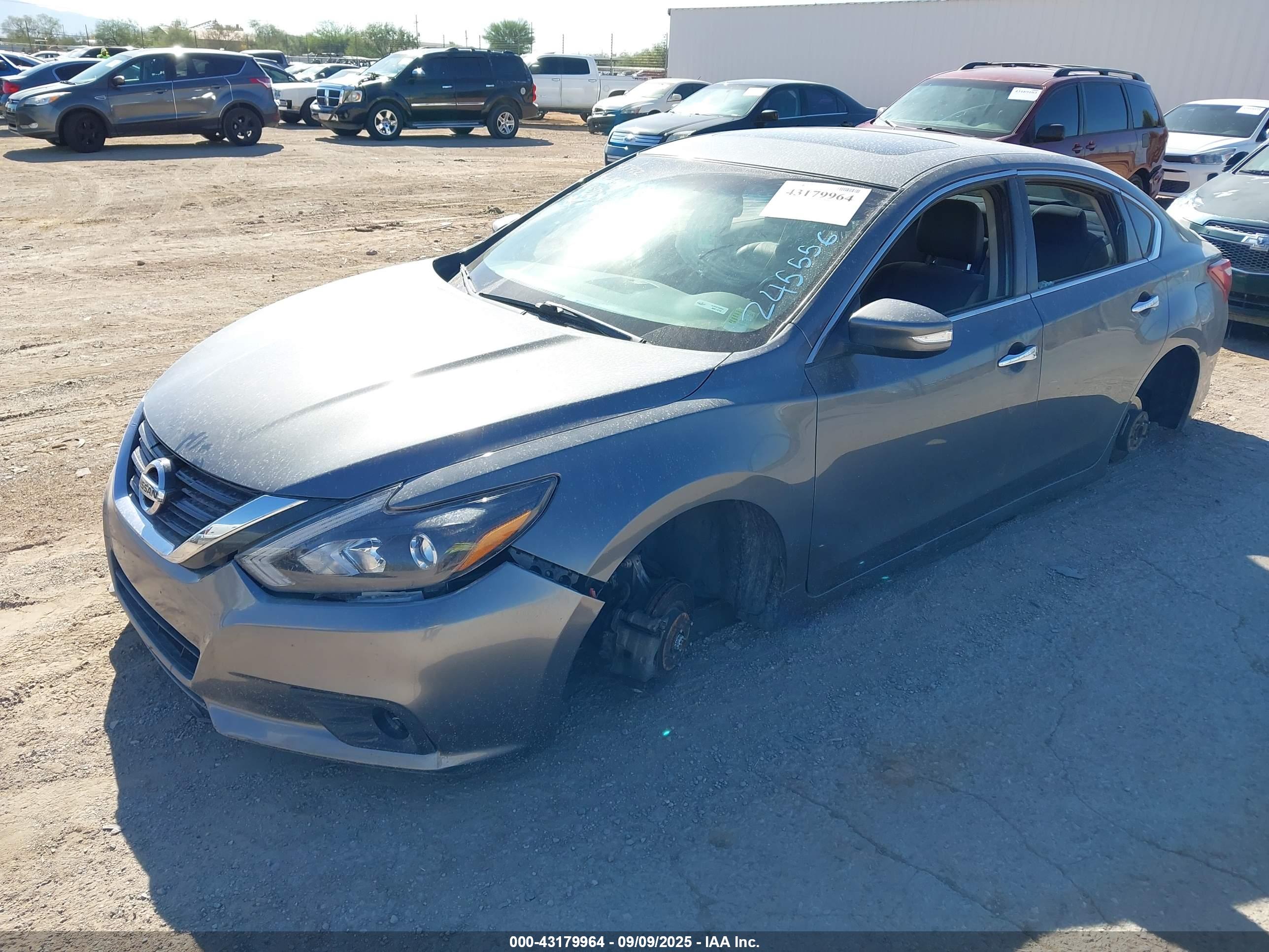 NISSAN ALTIMA image 2