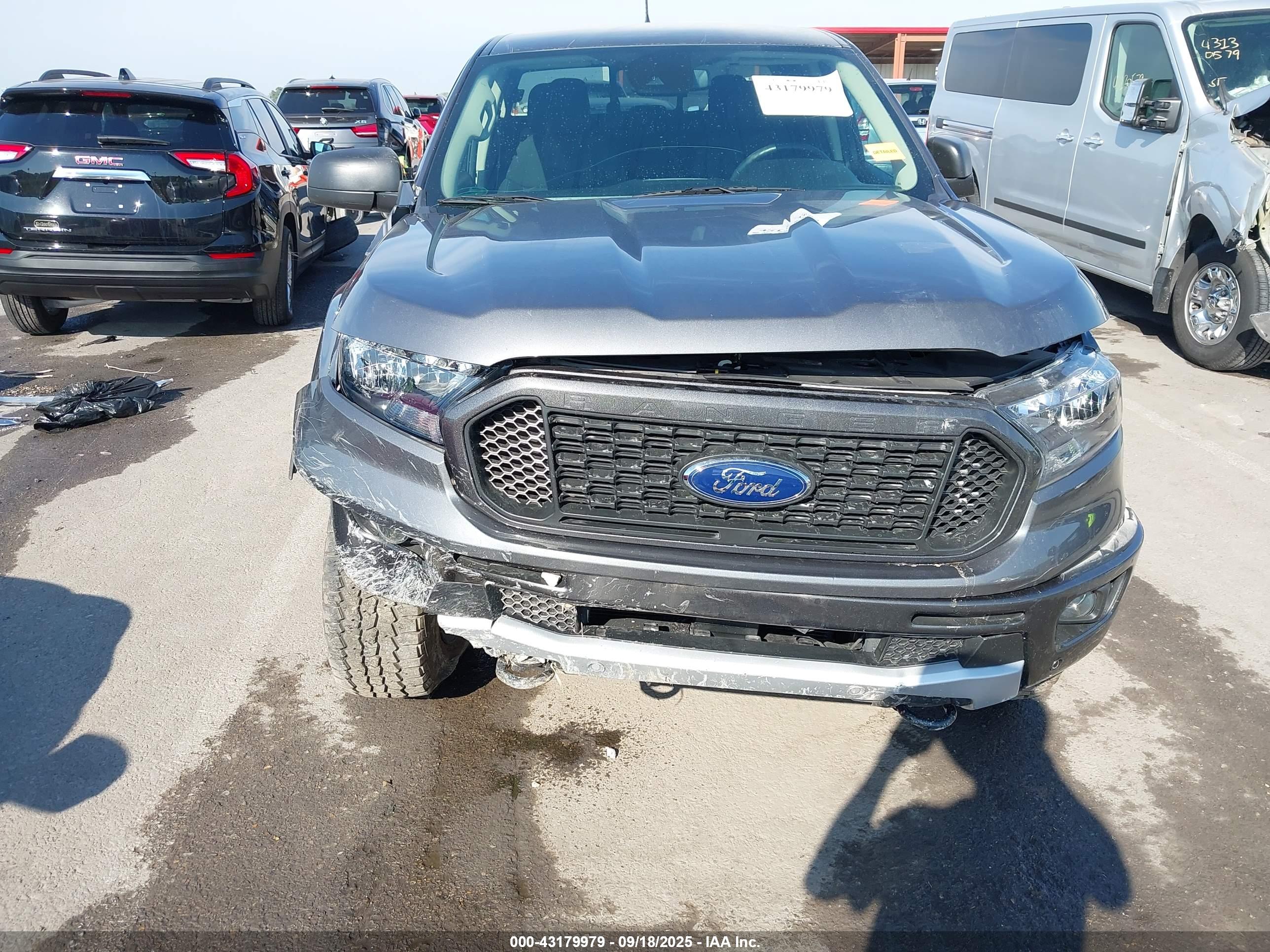 FORD RANGER image 6