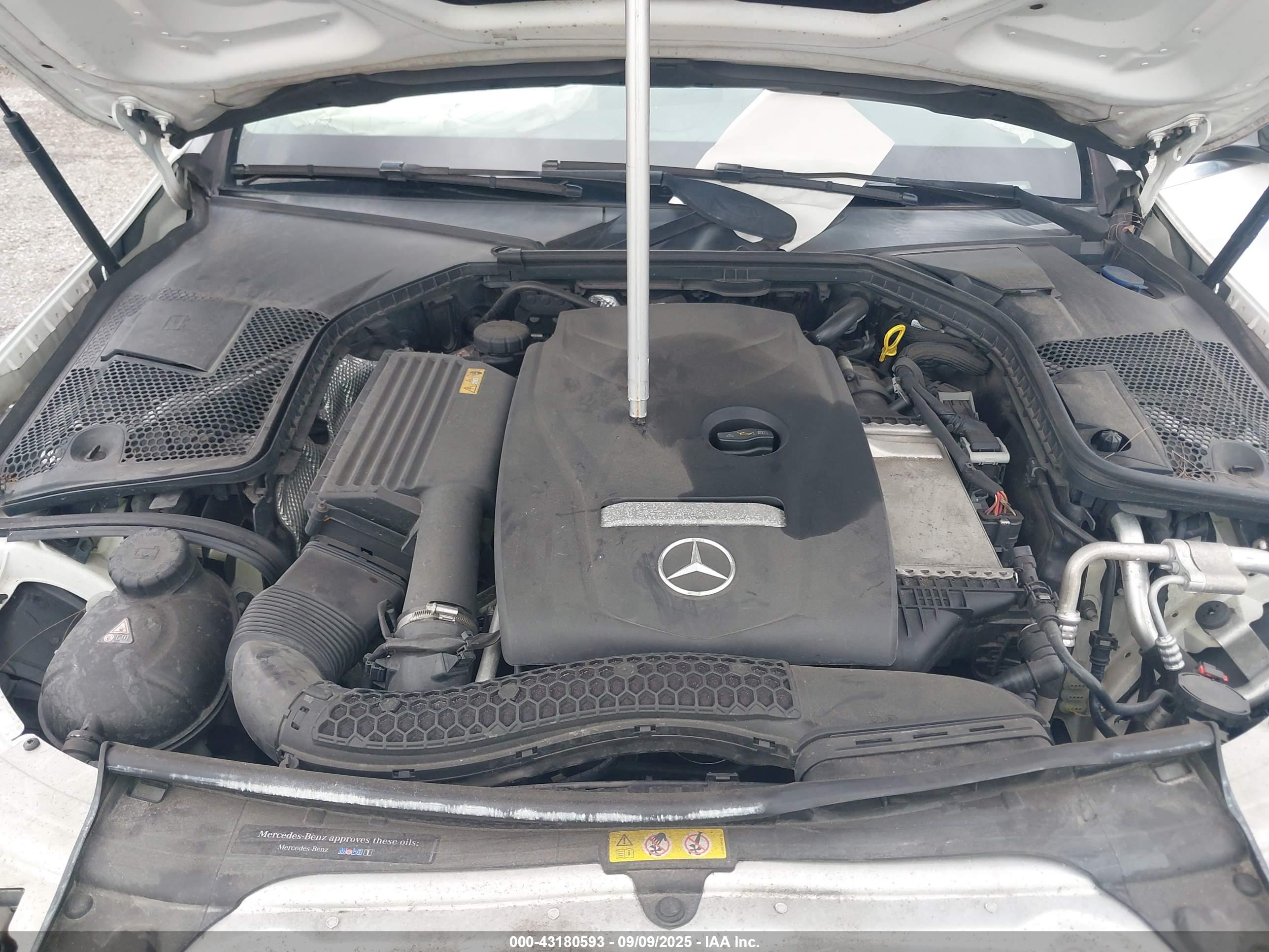 MERCEDES-BENZ C image 10