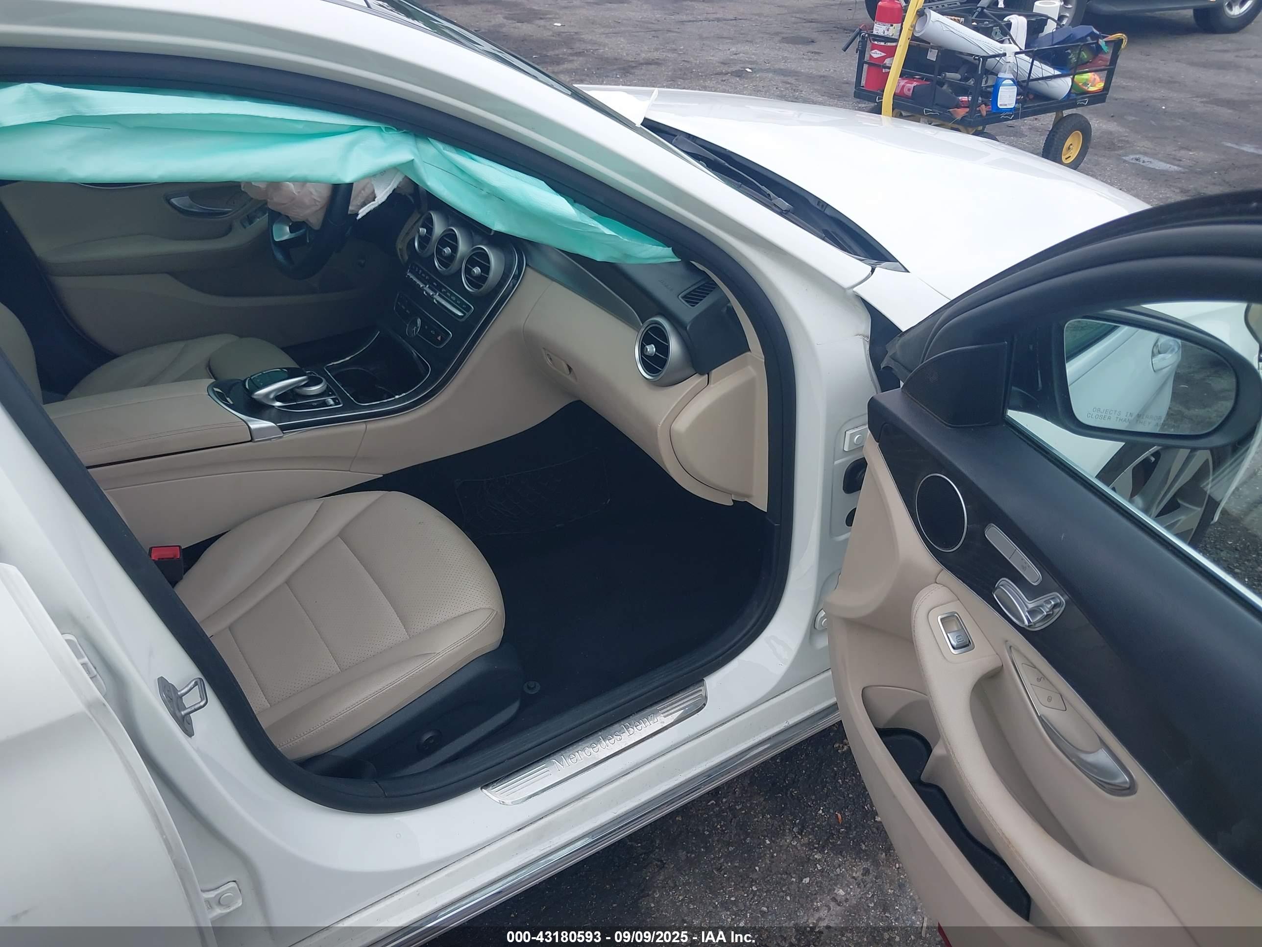MERCEDES-BENZ C image 5