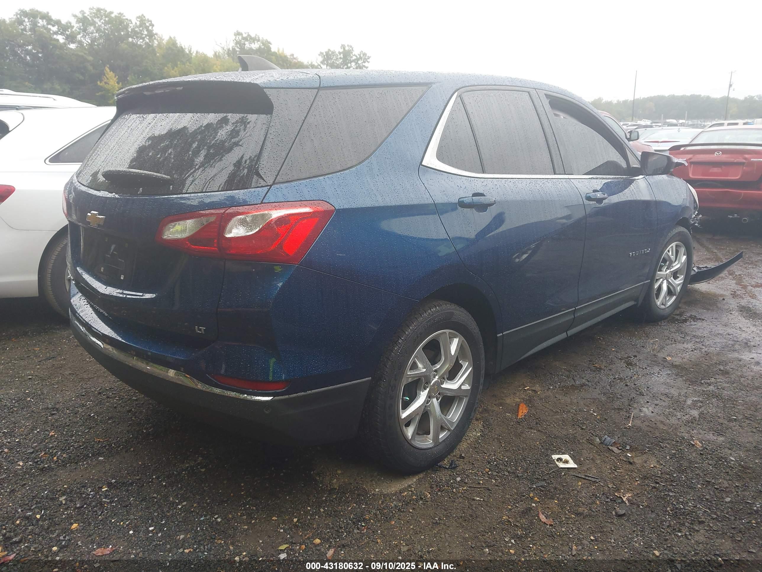 CHEVROLET EQUINOX image 4