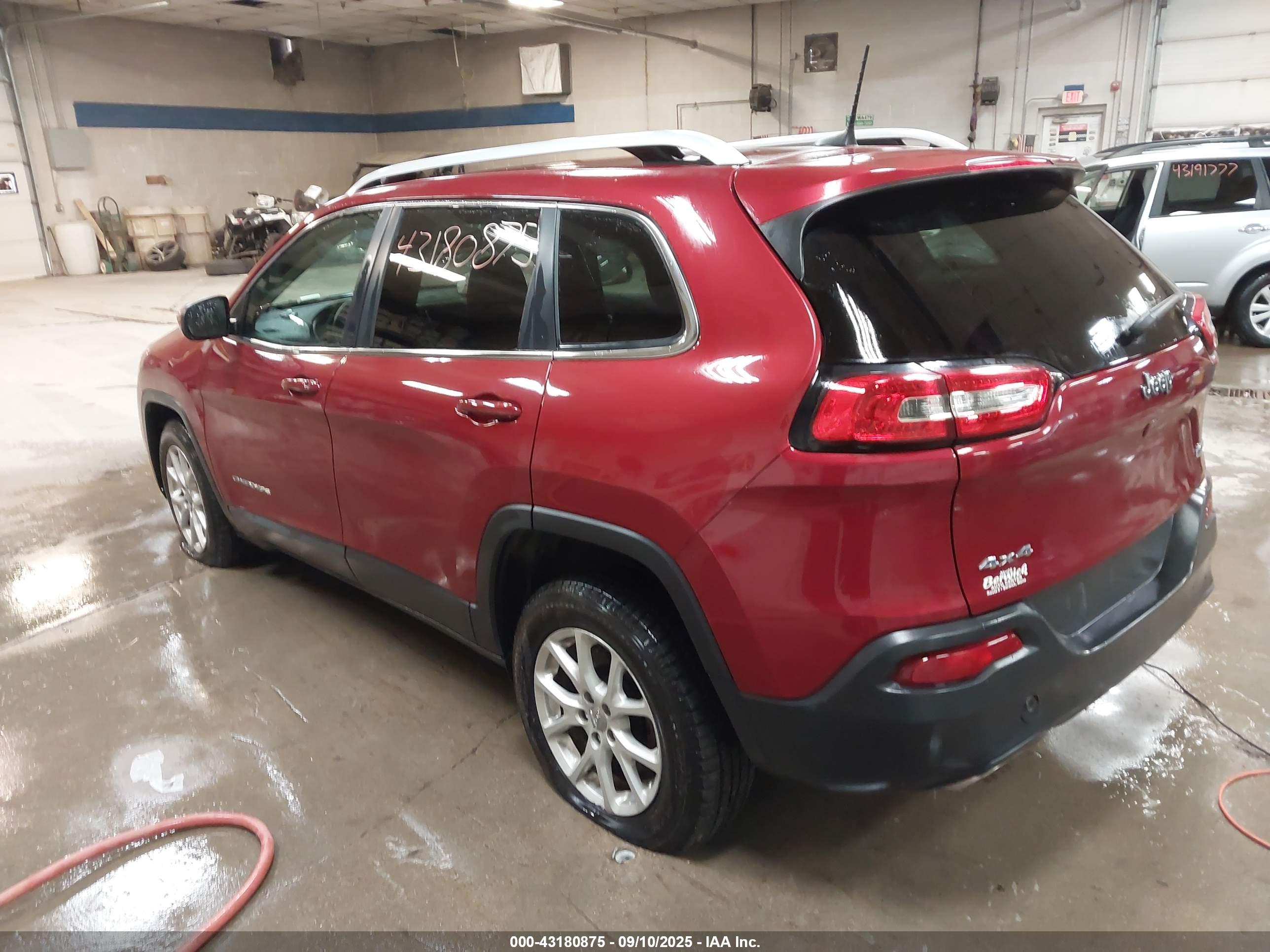 JEEP CHEROKEE image 3