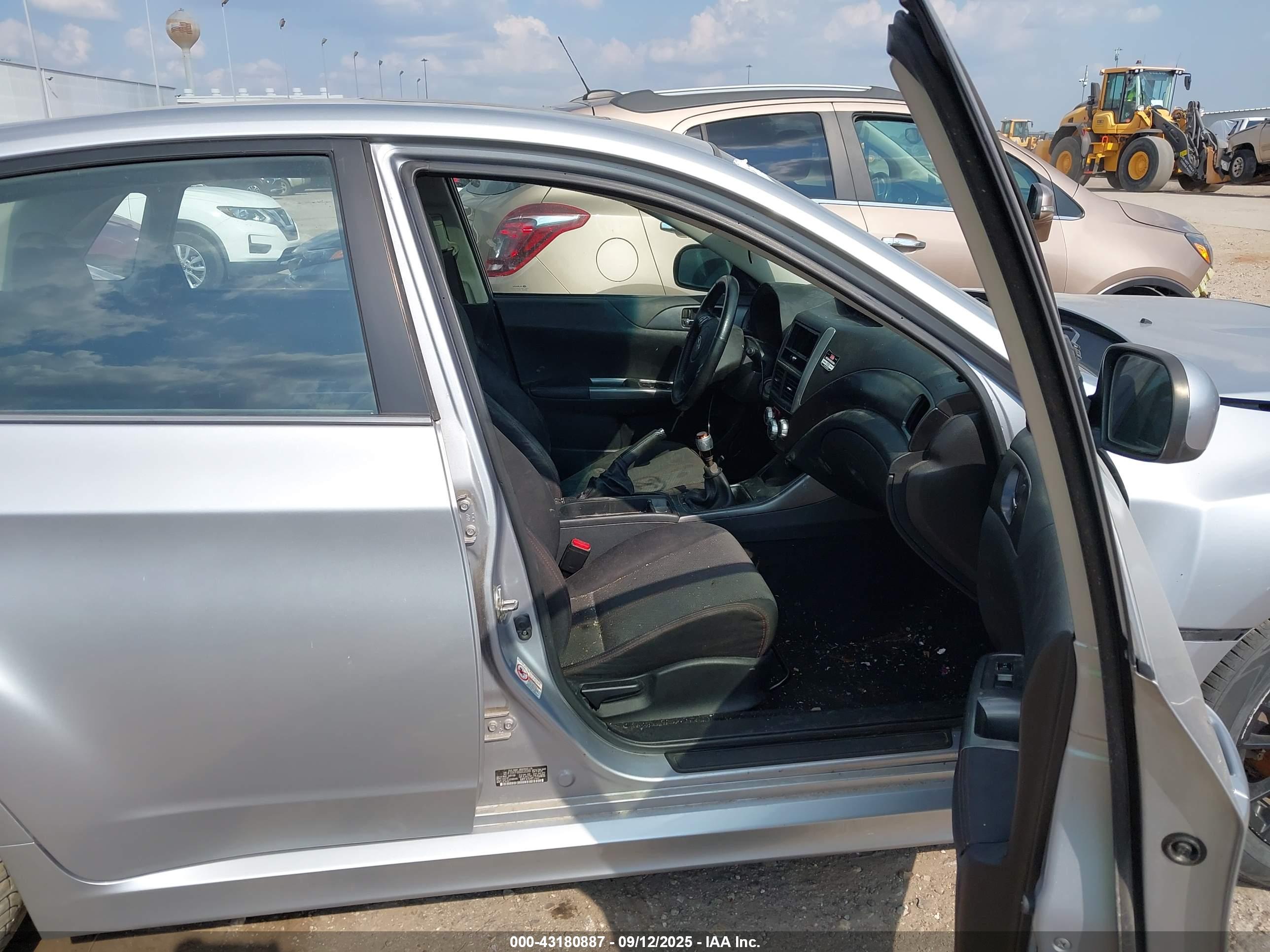 SUBARU IMPREZA image 5