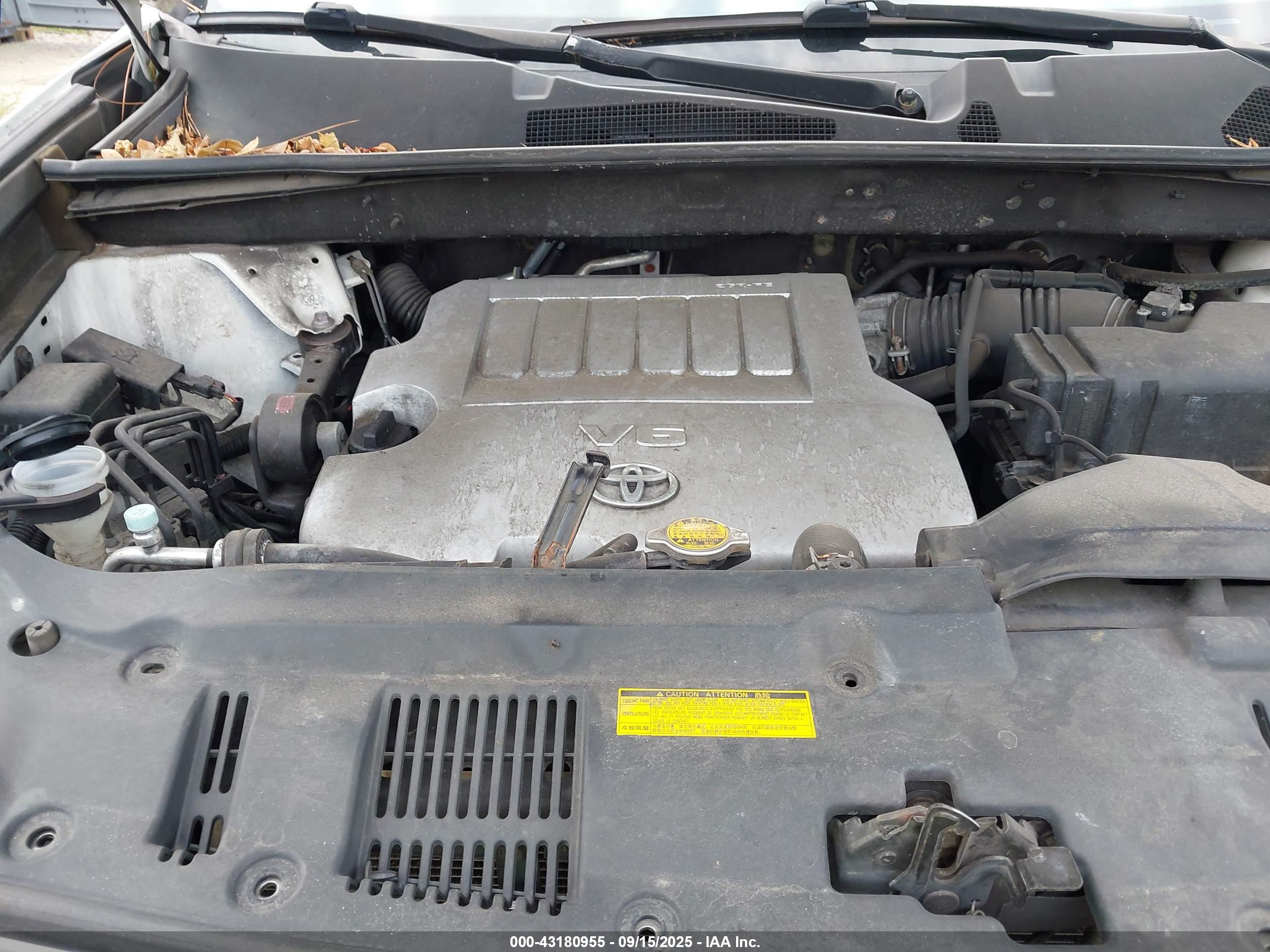 TOYOTA HIGHLANDER image 10