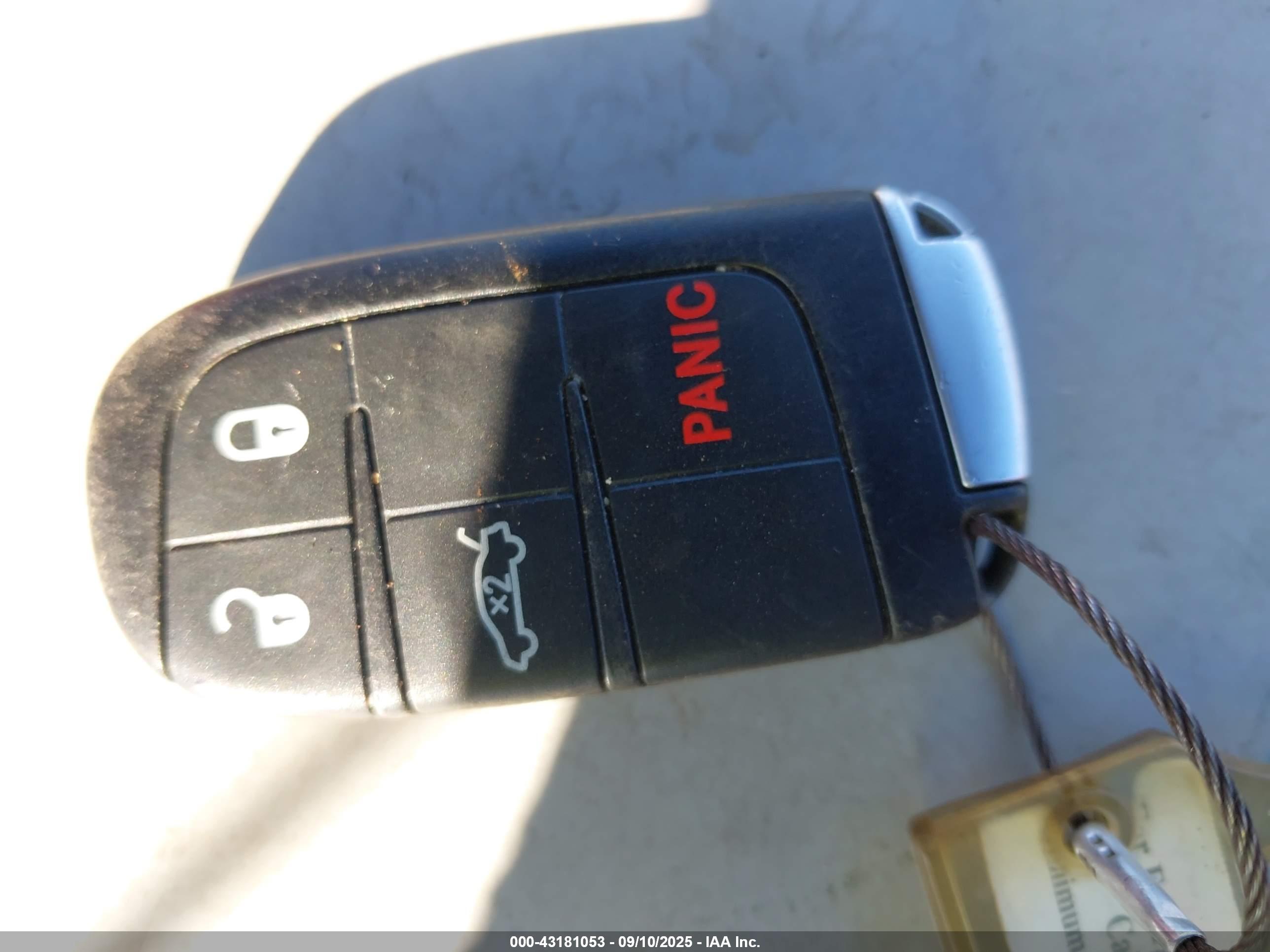 DODGE CHALLENGER image 11