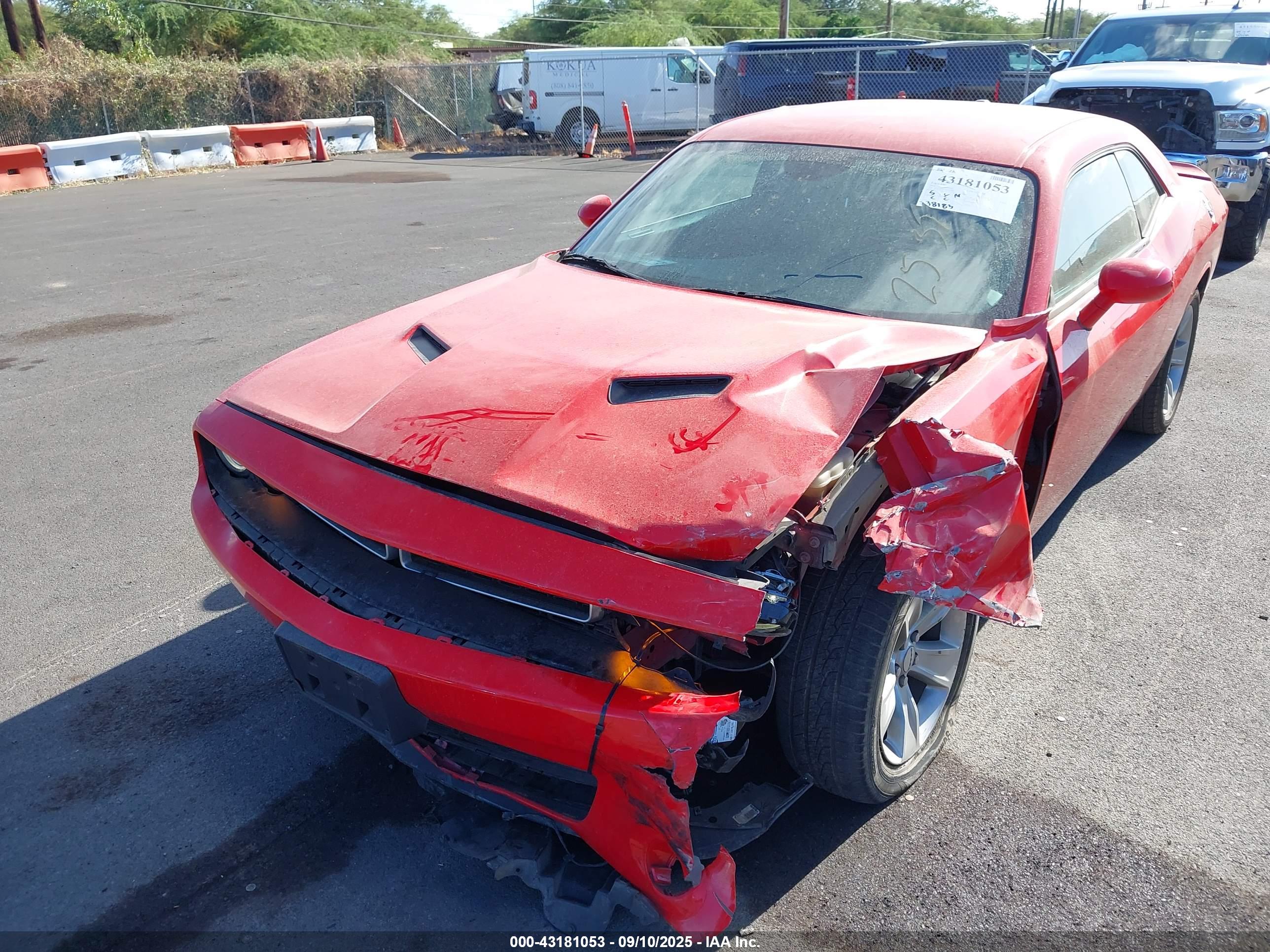 DODGE CHALLENGER image 6