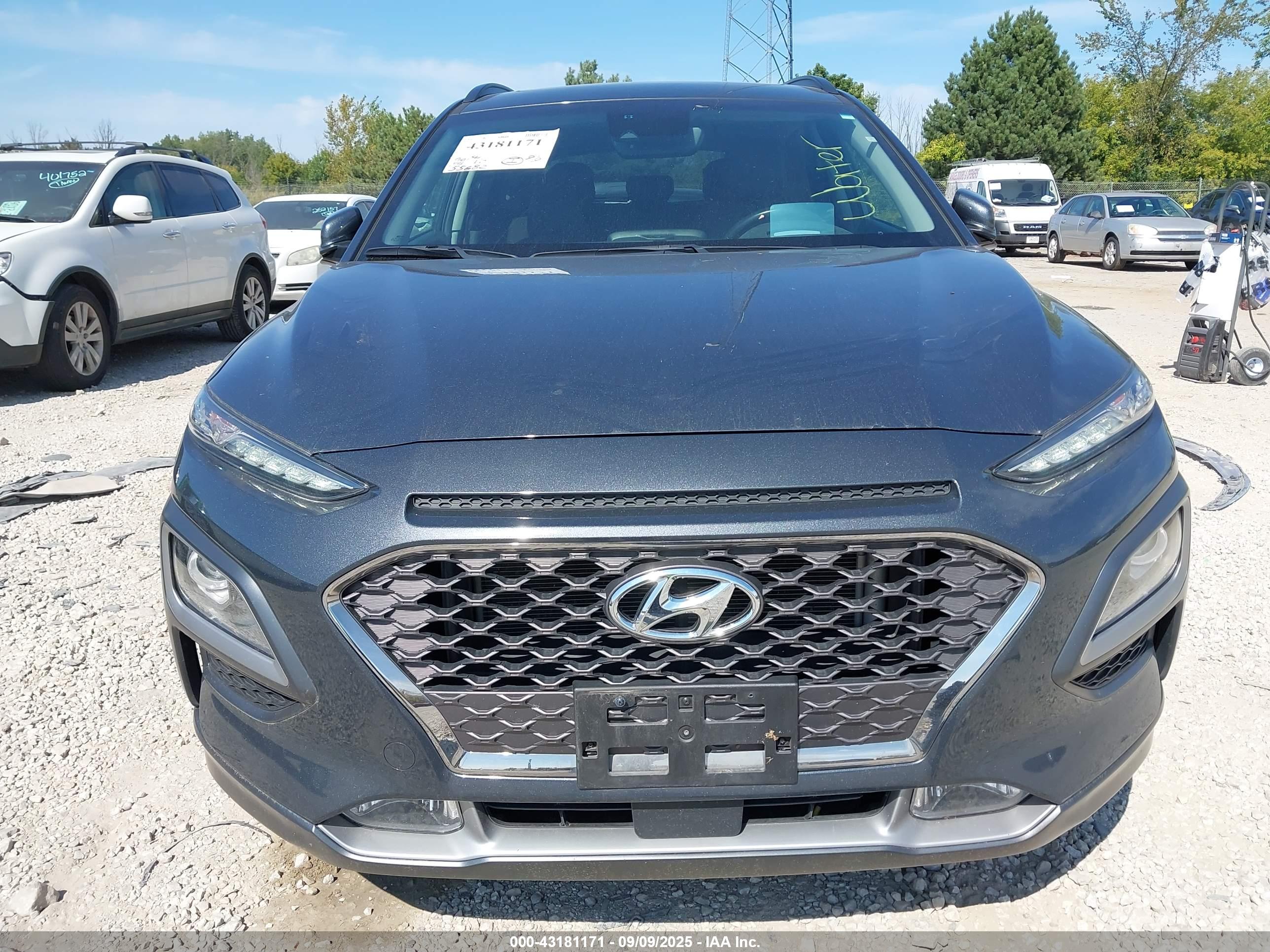 HYUNDAI KONA image 6