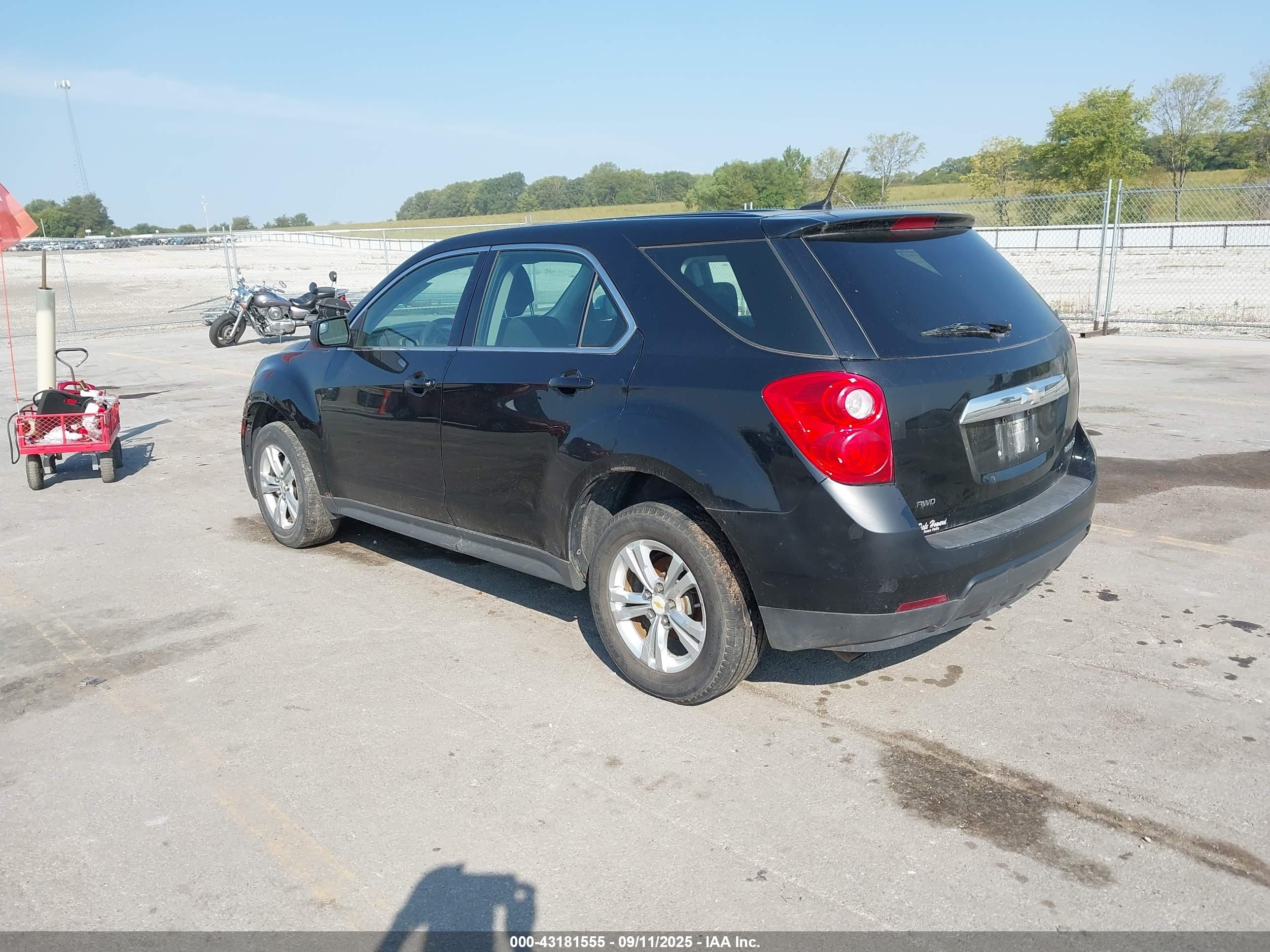 CHEVROLET EQUINOX image 3